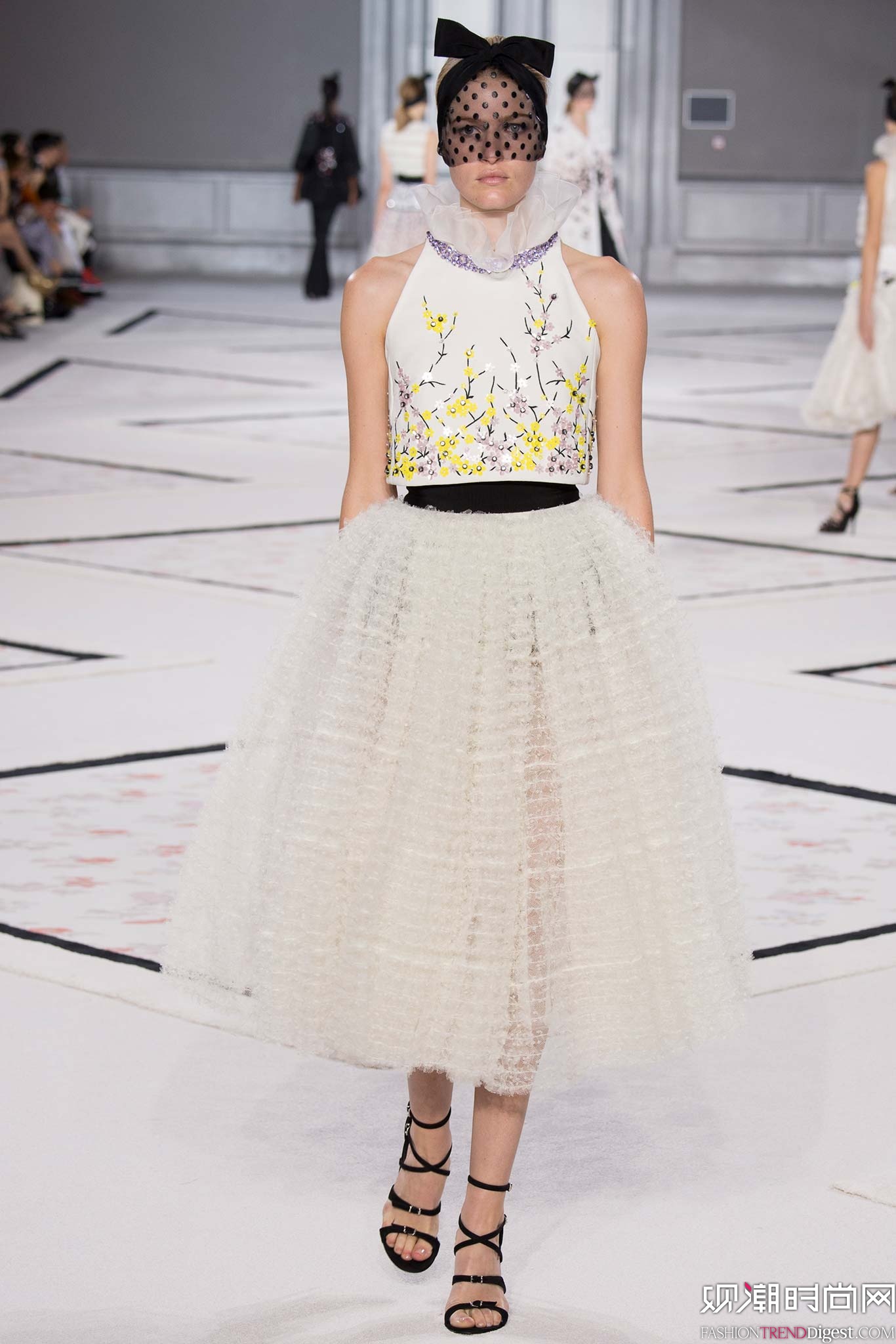 Giambattista Valli 2015ĸ߶ϵ㳡ͼƬ