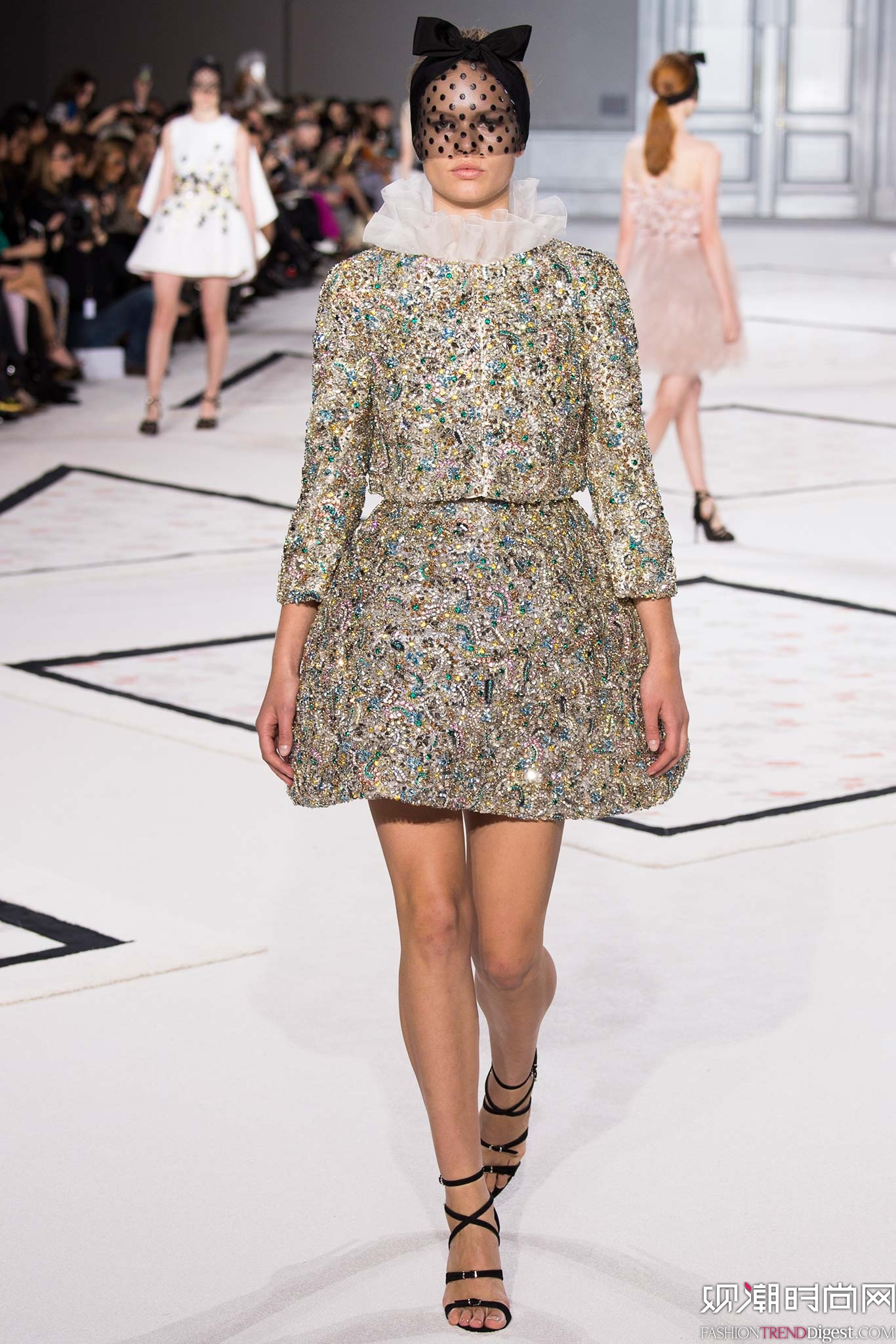 Giambattista Valli 2015ĸ߶ϵ㳡ͼƬ