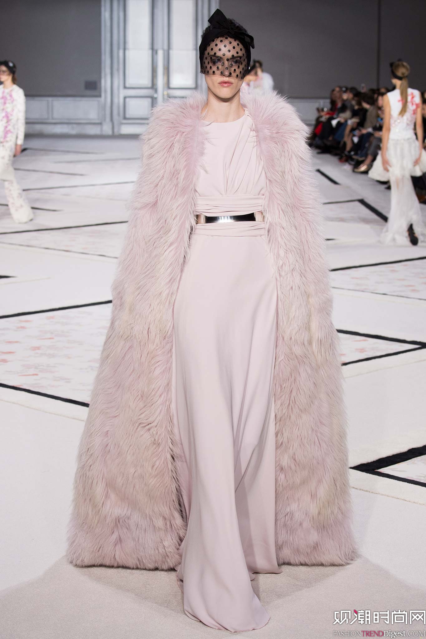 Giambattista Valli 2015ĸ߶ϵ㳡ͼƬ