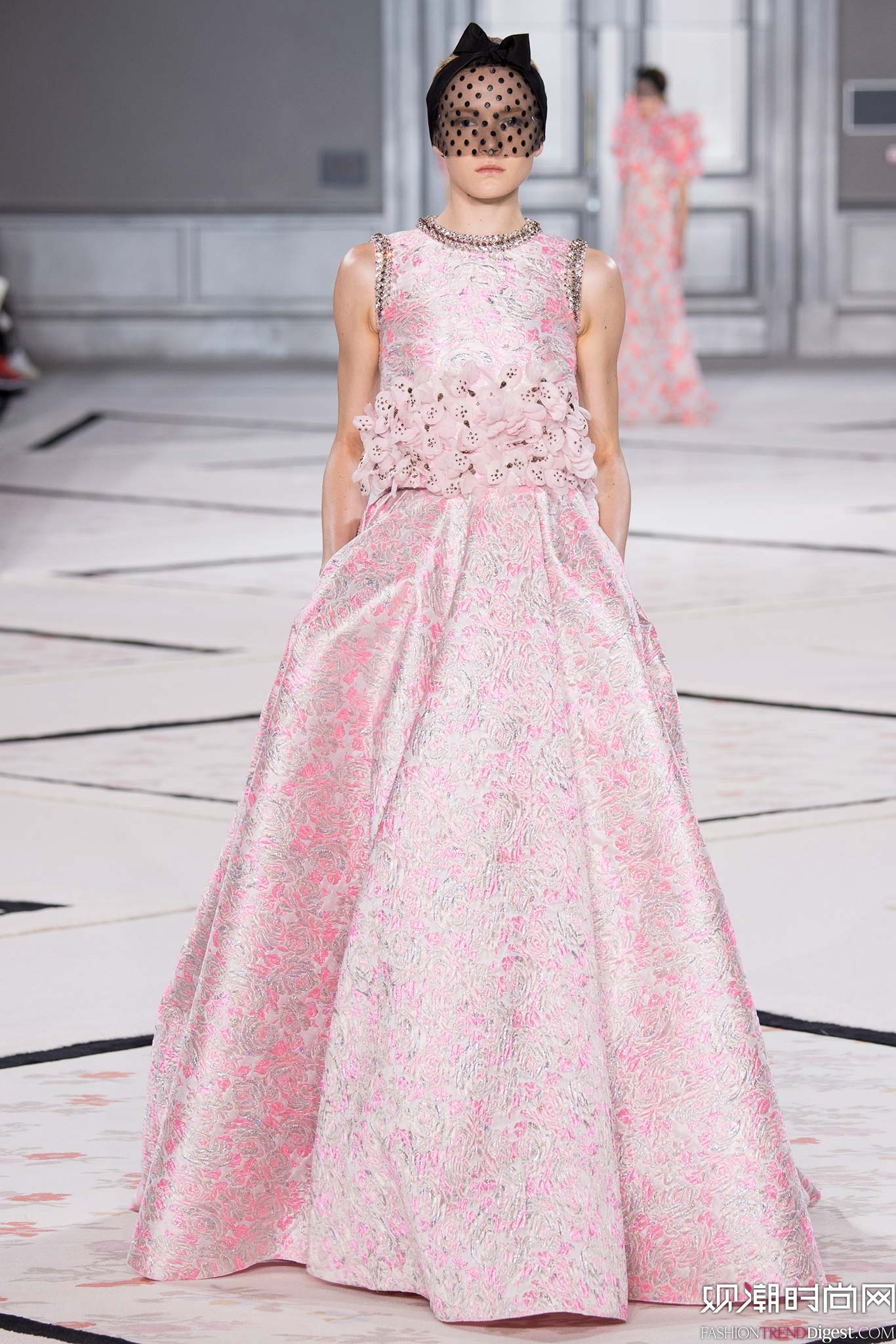 Giambattista Valli 2015ĸ߶ϵ㳡ͼƬ