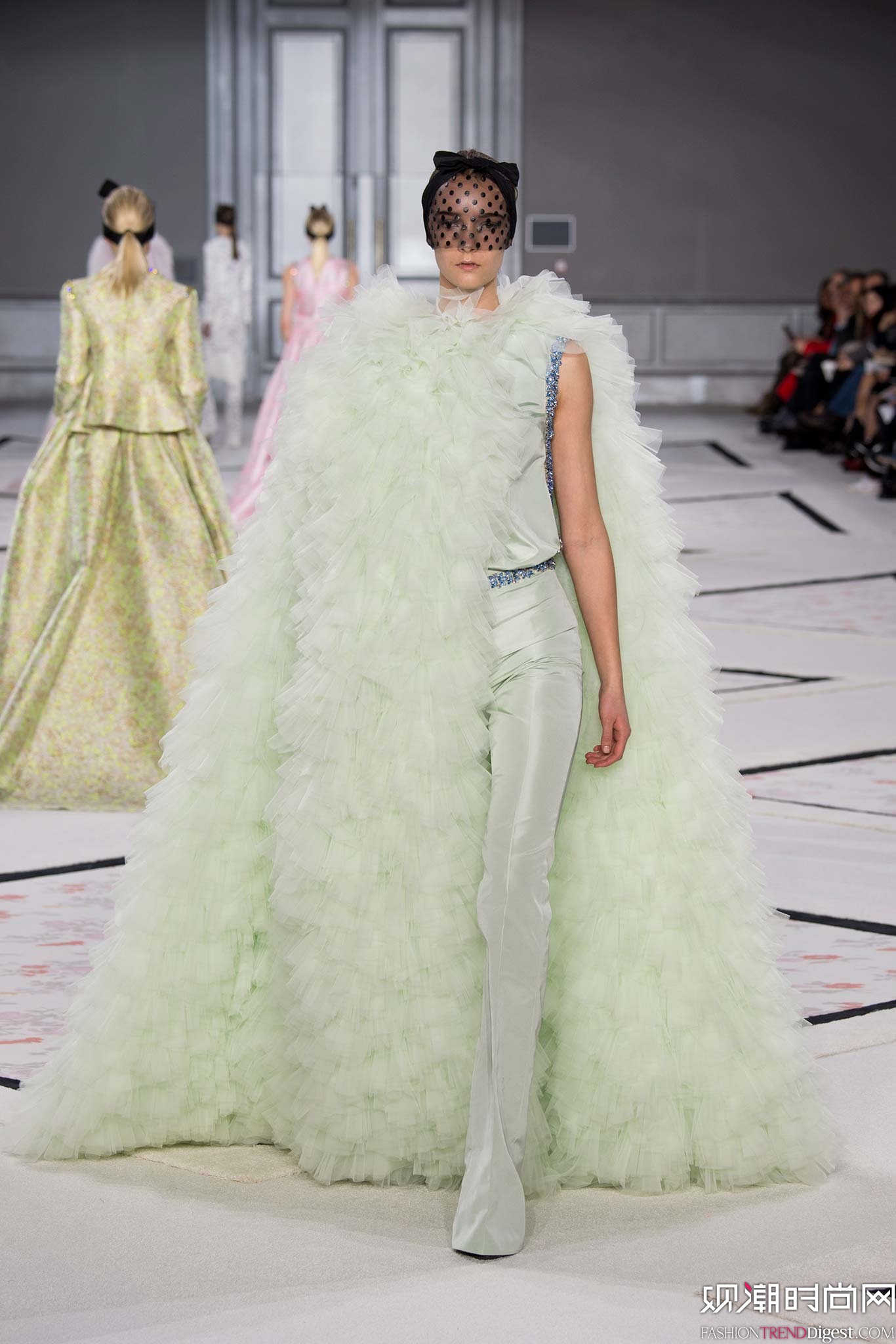 Giambattista Valli 2015ĸ߶ϵ㳡ͼƬ