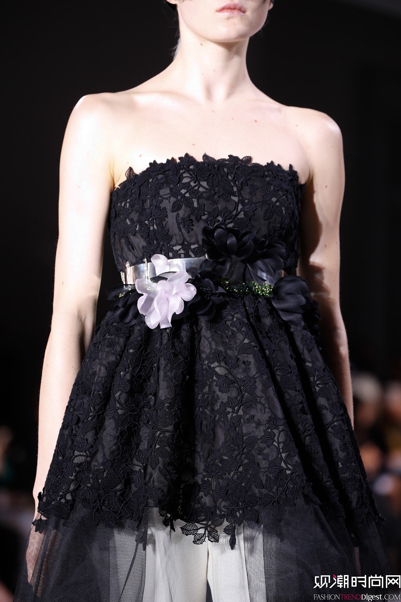 Giambattista Valli 2015ĸ߶ϵ㳡ͼƬ