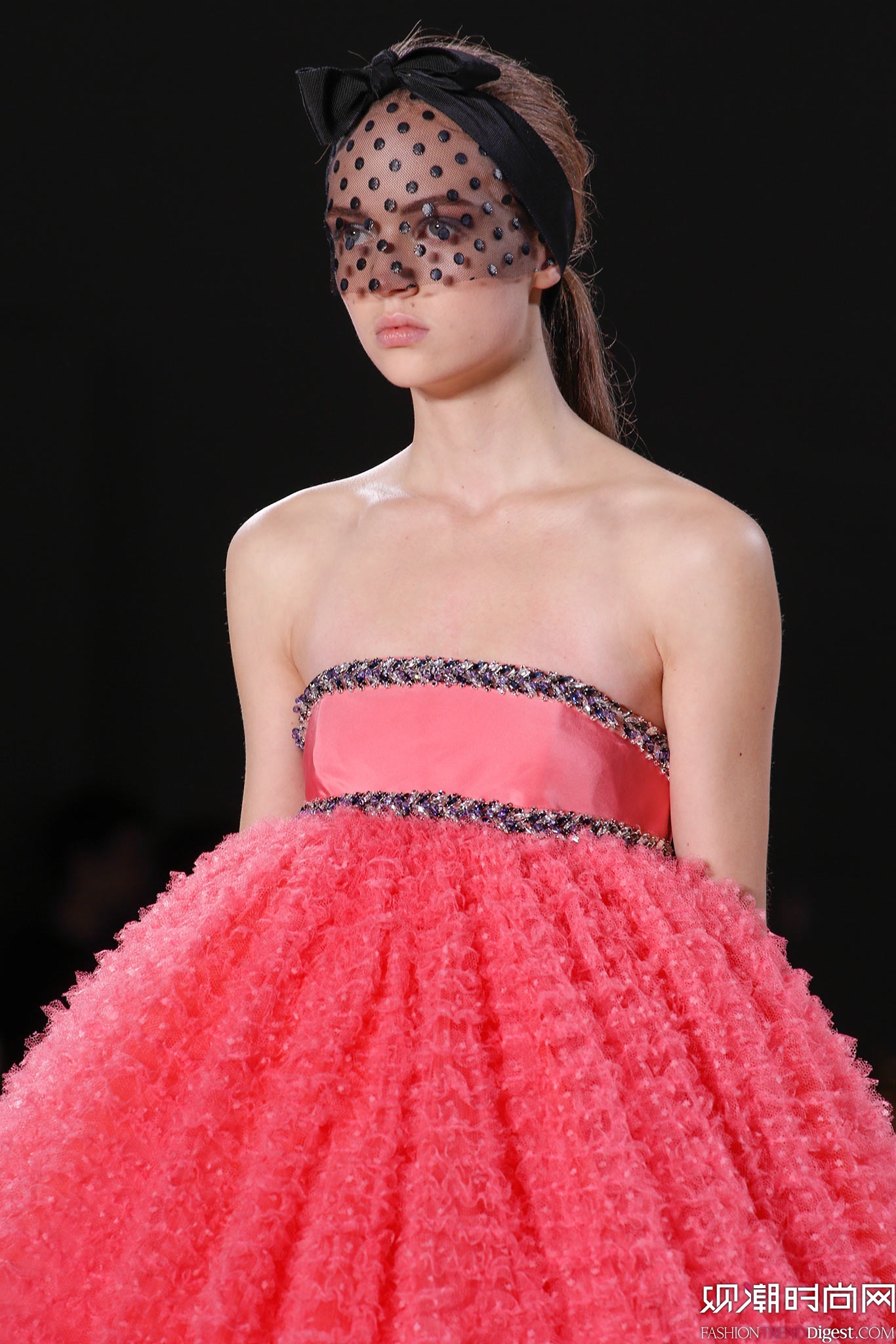 Giambattista Valli 2015ĸ߶ϵ㳡ͼƬ