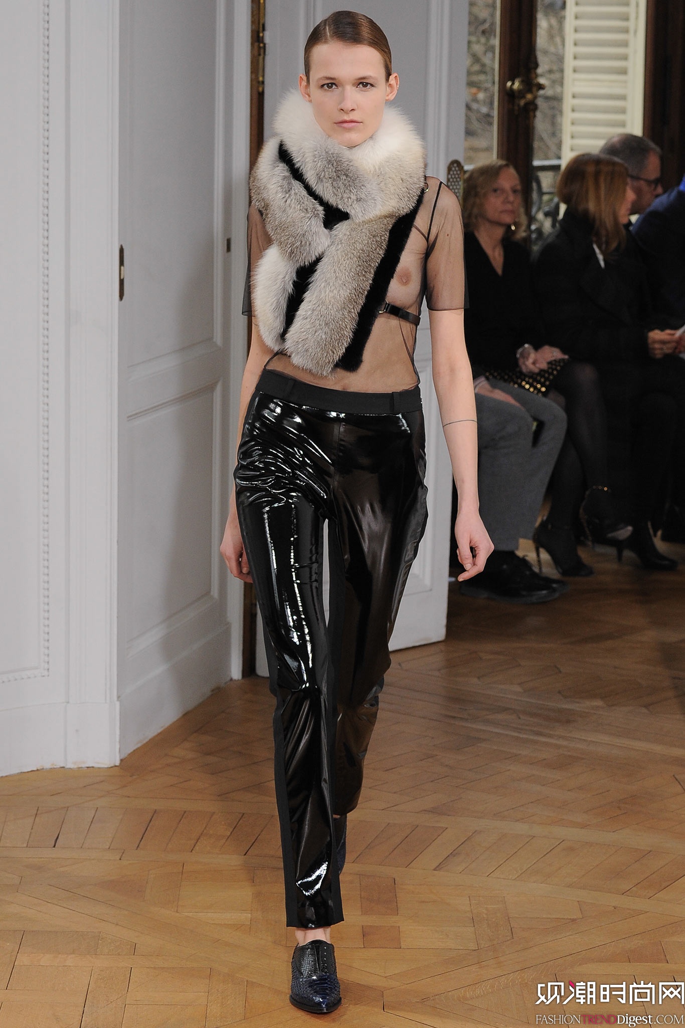 Bouchra Jarrar 2015ĸ߶ϵ㳡ͼƬ