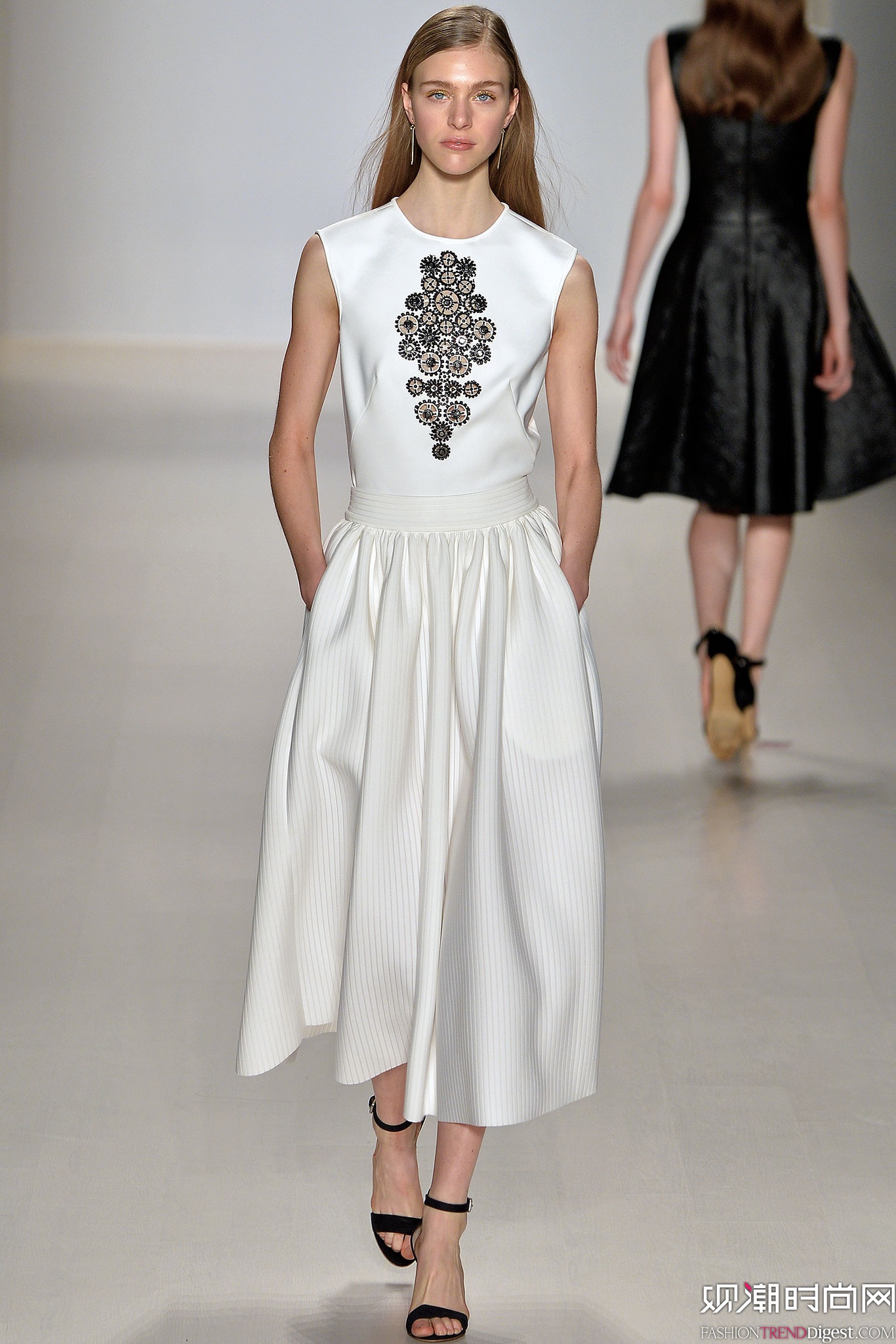 Tadashi Shoji 2015ﶬŦԼʱװܸͼƬ