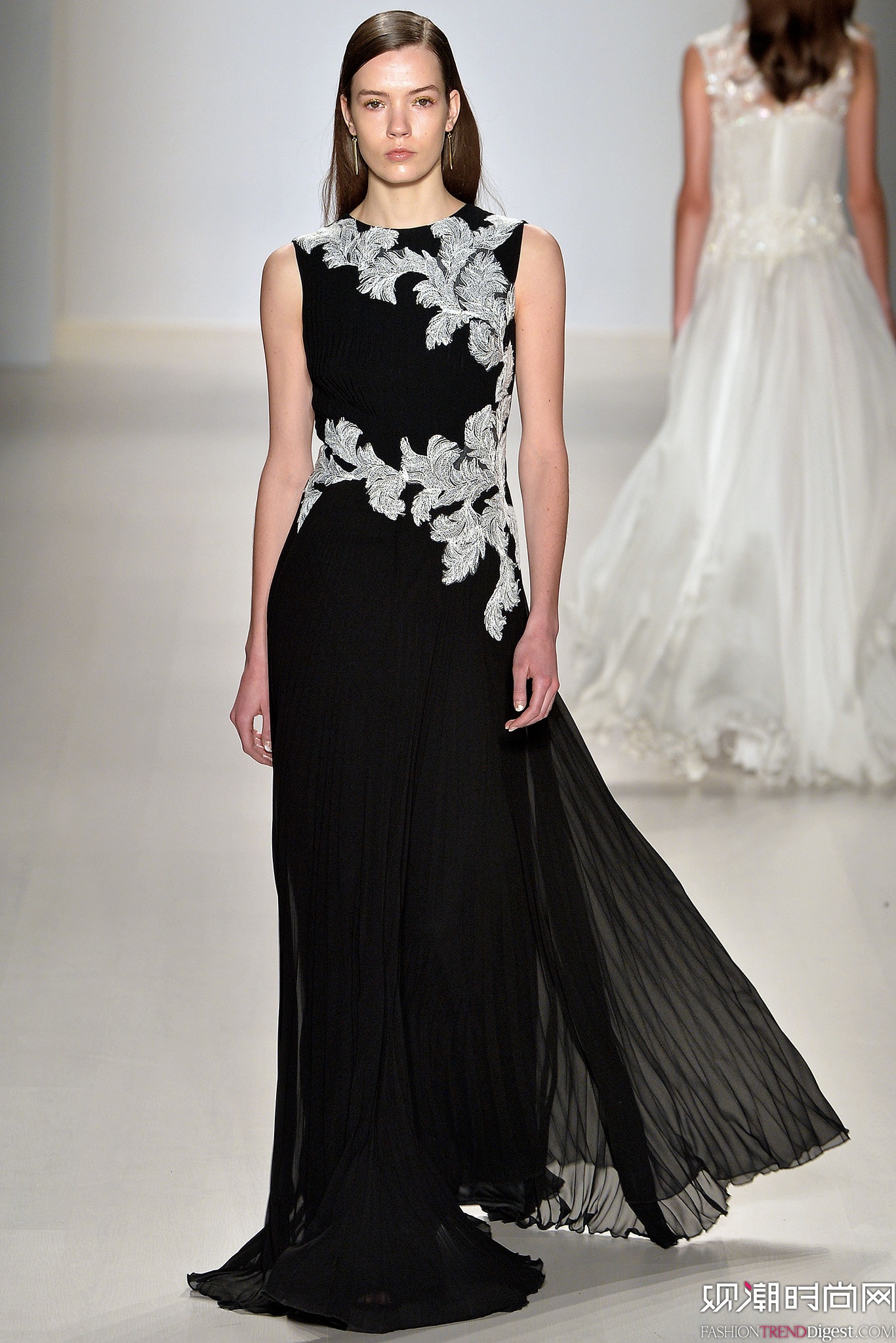 Tadashi Shoji 2015ﶬŦԼʱװܸͼƬ