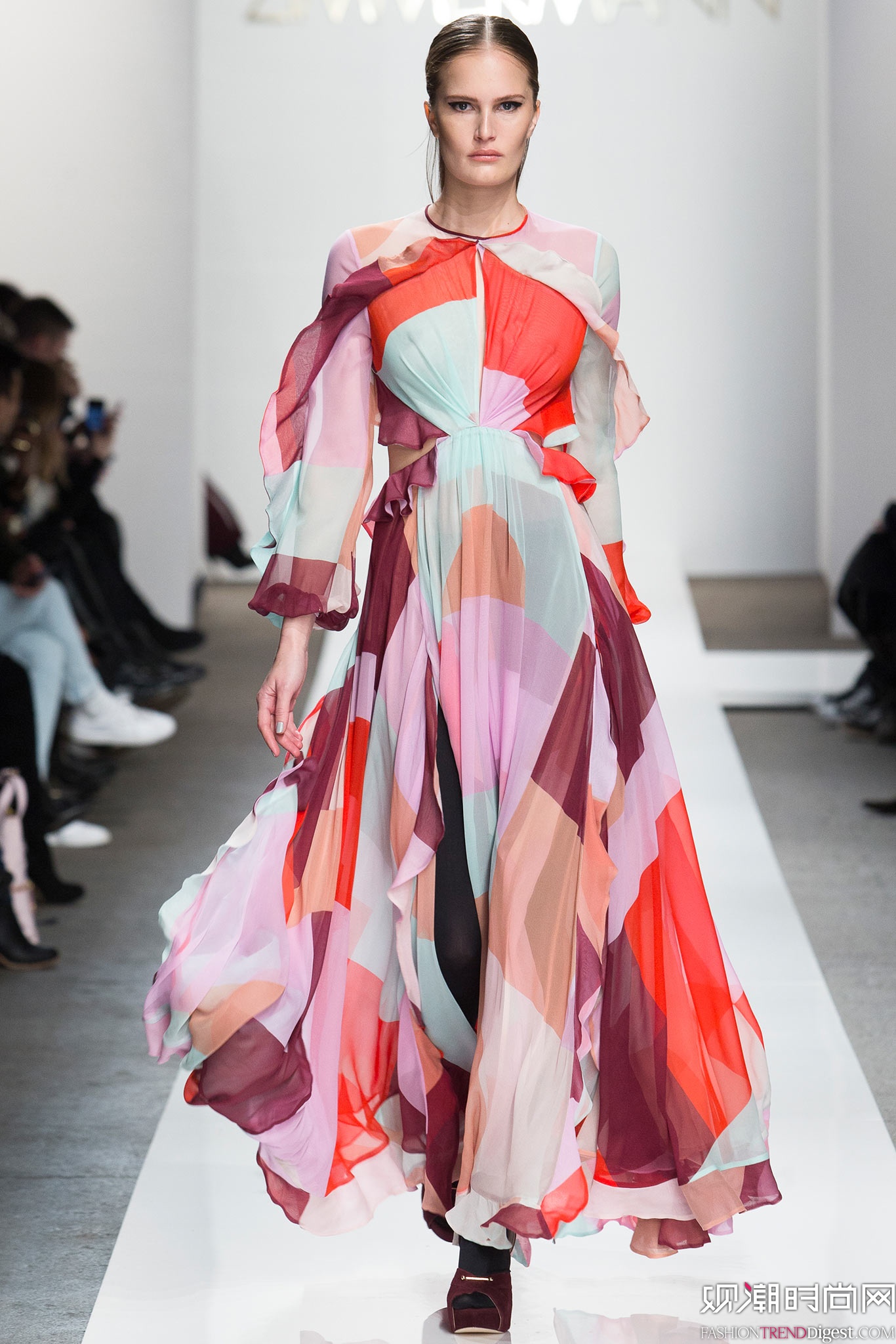 Zimmermann 2015ﶬŮװ㳡ͼƬ