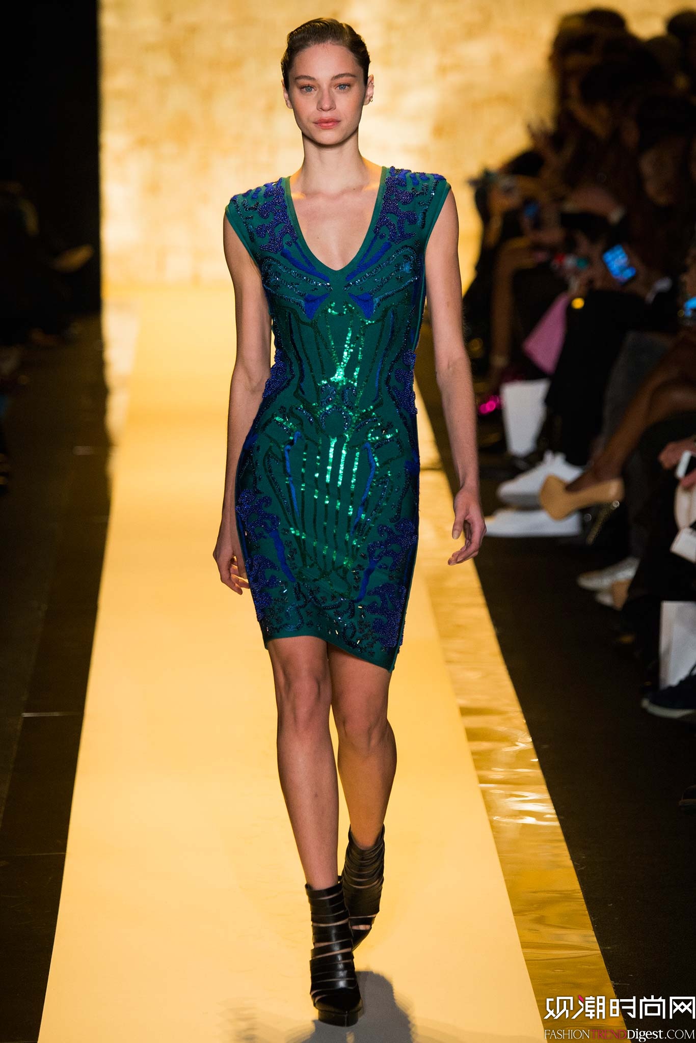 Herv Lger by Max Azria 2015ﶬŮbDƬ