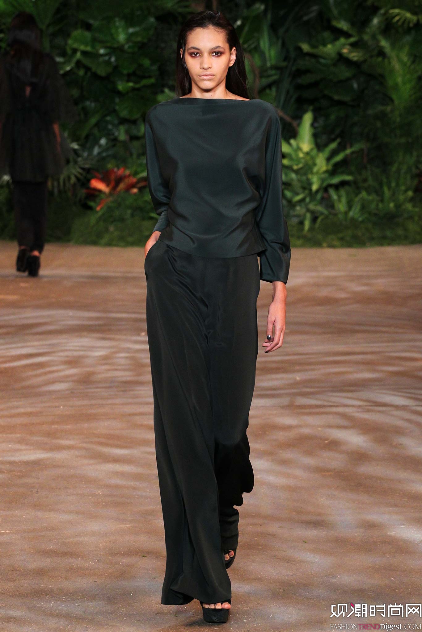 Christian Siriano 2015ﶬŮװ㳡ͼƬ