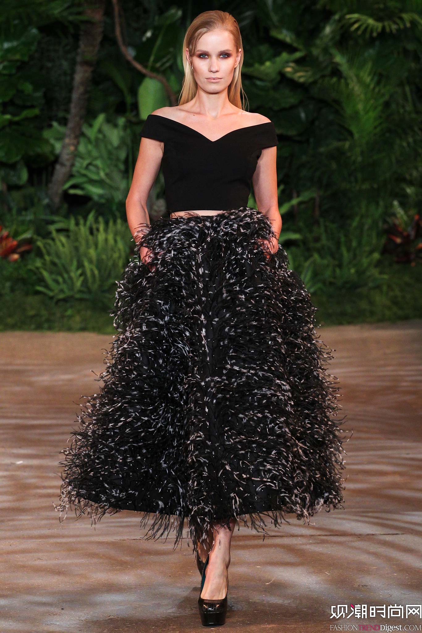 Christian Siriano 2015ﶬŮװ㳡ͼƬ