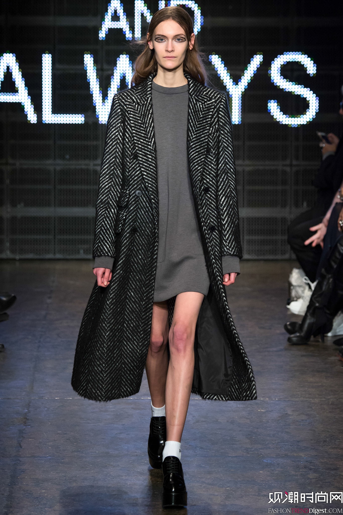 DKNY 2015ﶬŮװ㳡ͼƬ