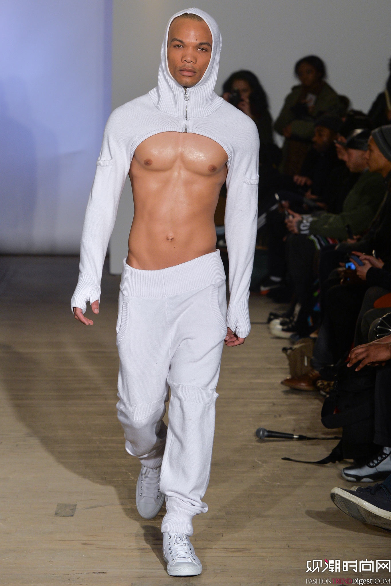 Telfar 2015ﶬŦԼʱװ㳡ͼƬ