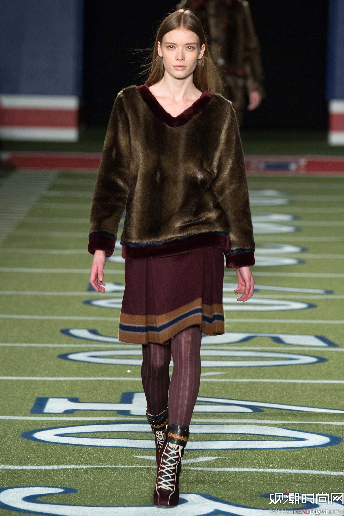 Tommy Hilfiger 2015ﶬŮbDƬ