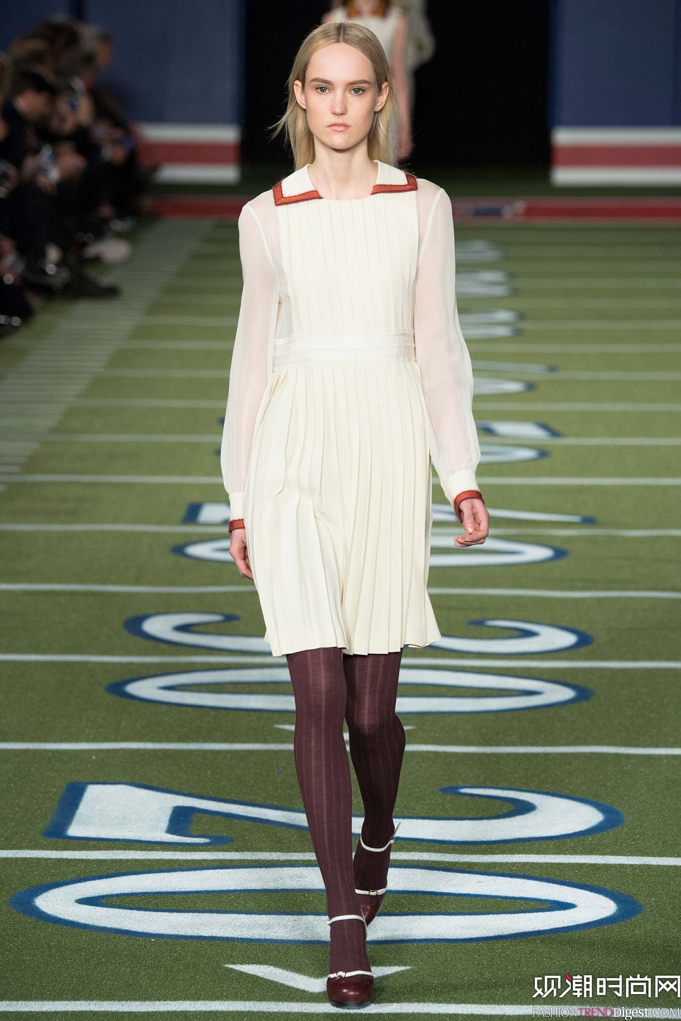 Tommy Hilfiger 2015ﶬŮbDƬ