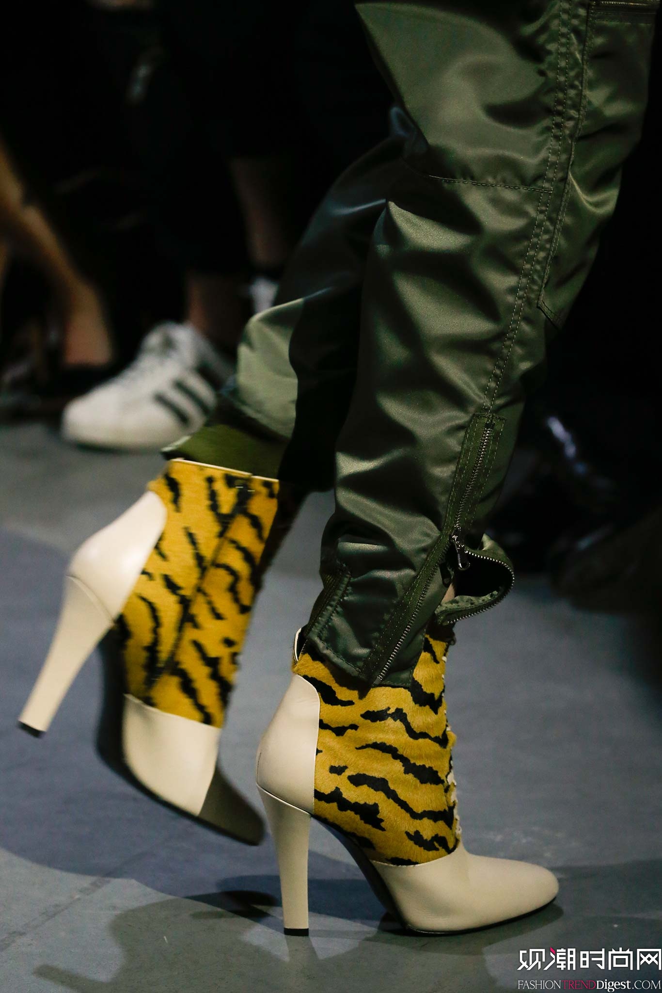 3.1 Phillip Lim 2015ﶬŮװ㳡ͼƬ