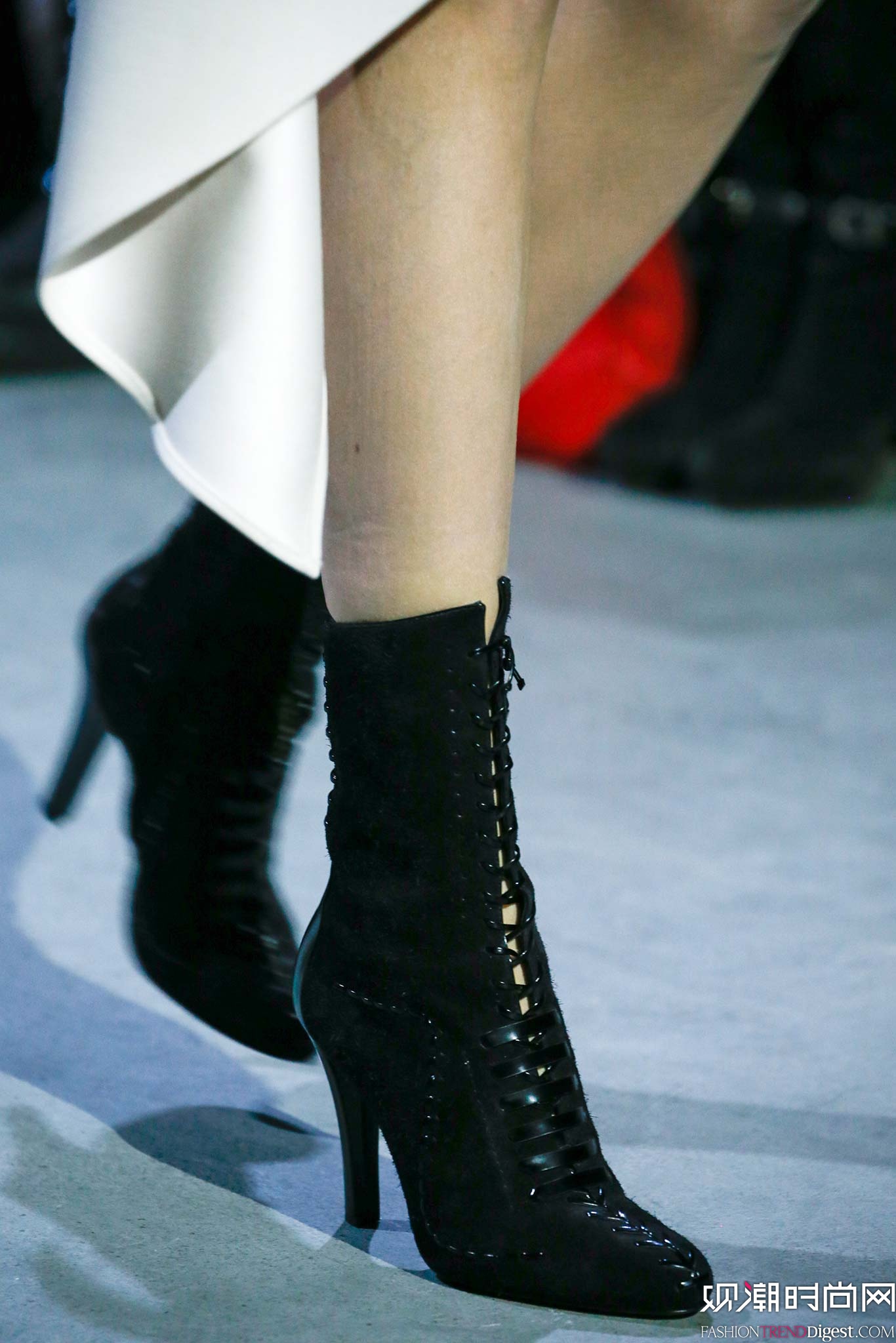 3.1 Phillip Lim 2015ﶬŮװ㳡ͼƬ