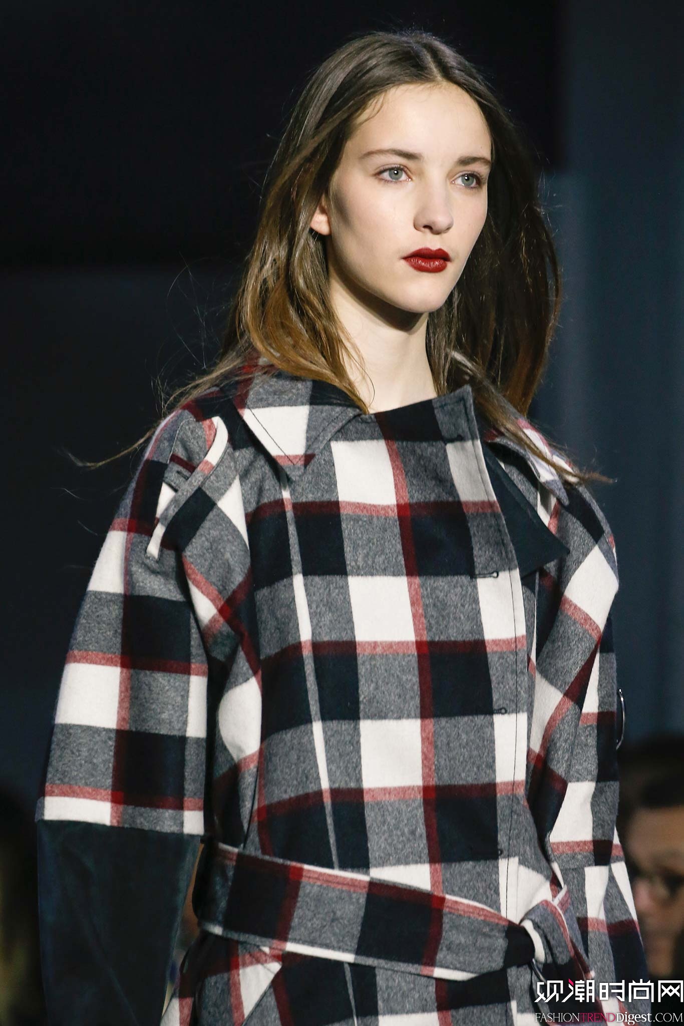 3.1 Phillip Lim 2015ﶬŮװ㳡ͼƬ