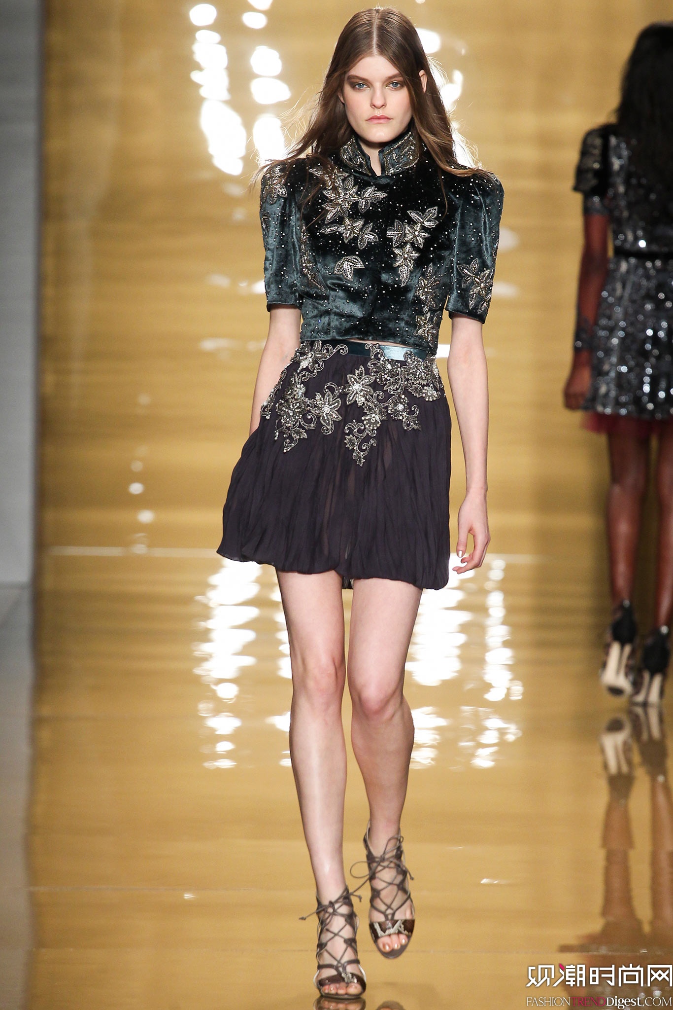 Reem Acra 2015ﶬŮbϵиDƬ