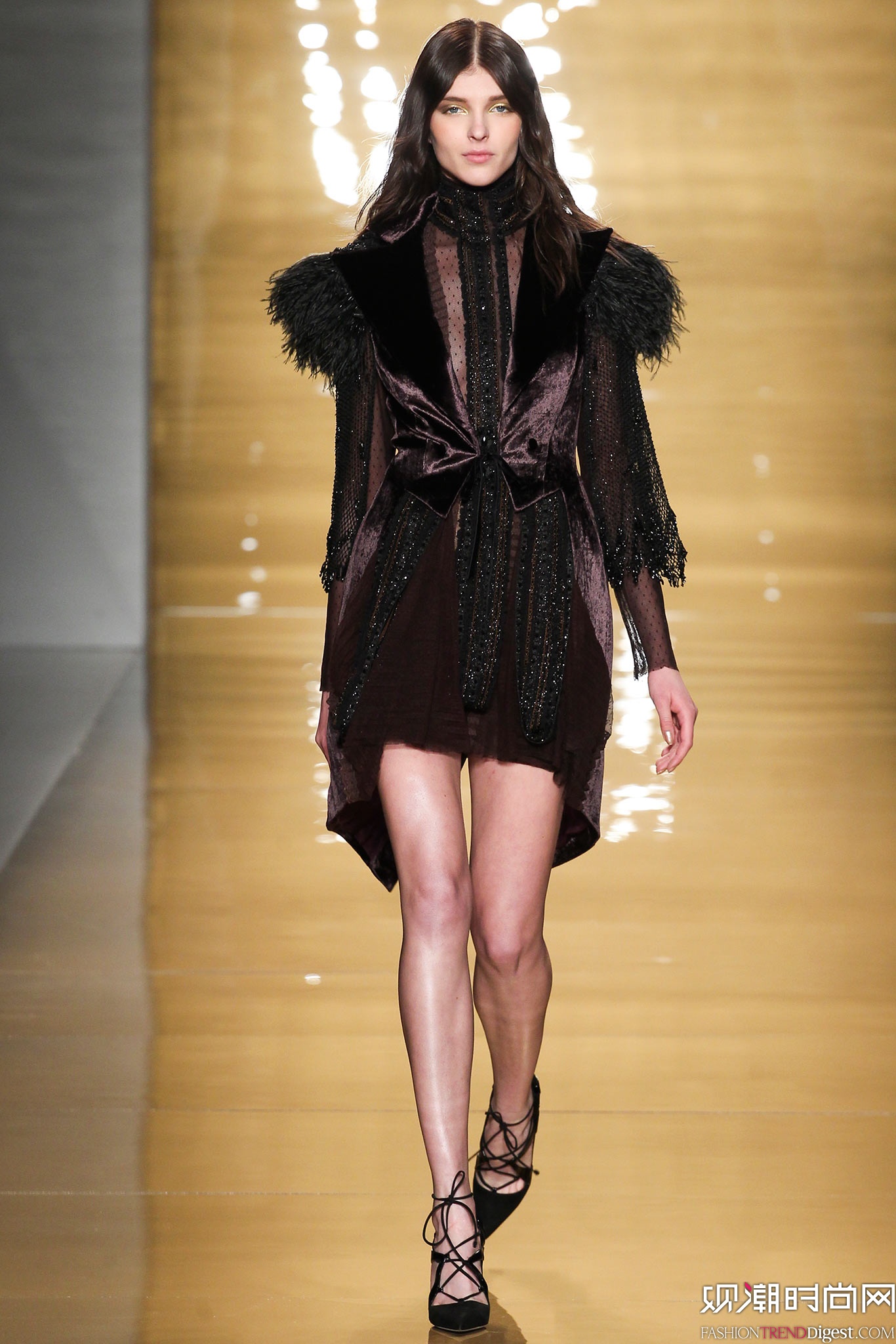 Reem Acra 2015ﶬŮbϵиDƬ