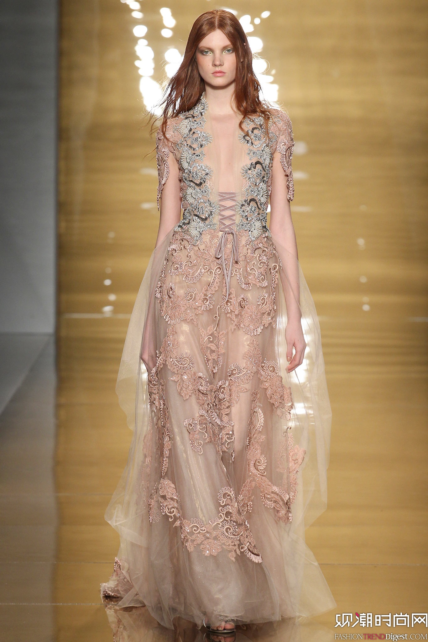 Reem Acra 2015ﶬŮbϵиDƬ