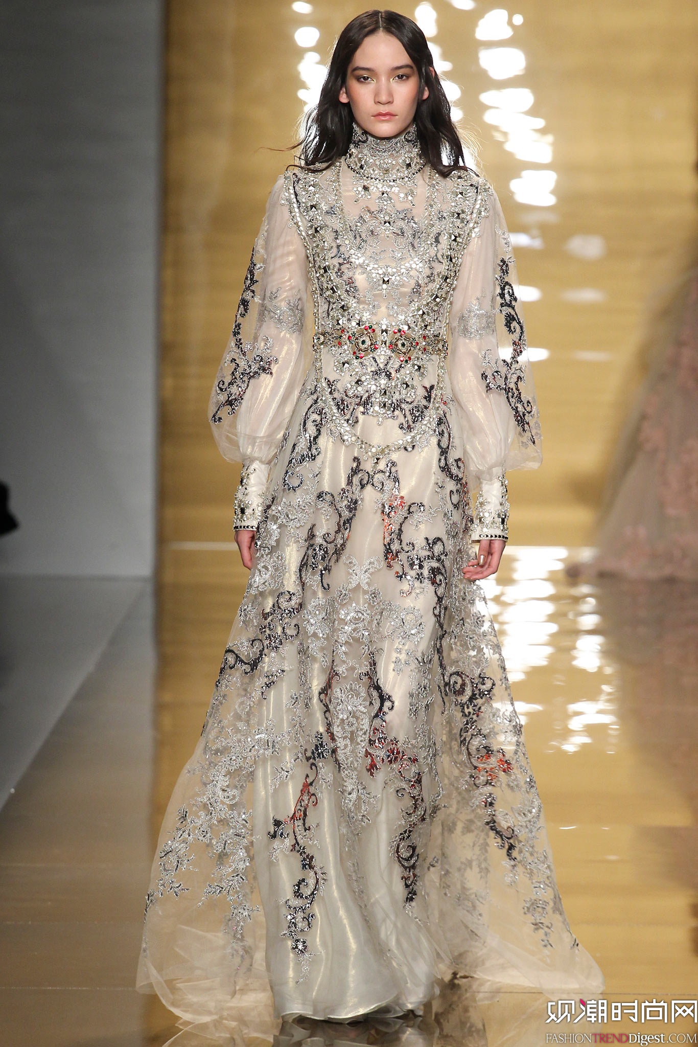 Reem Acra 2015ﶬŮbϵиDƬ