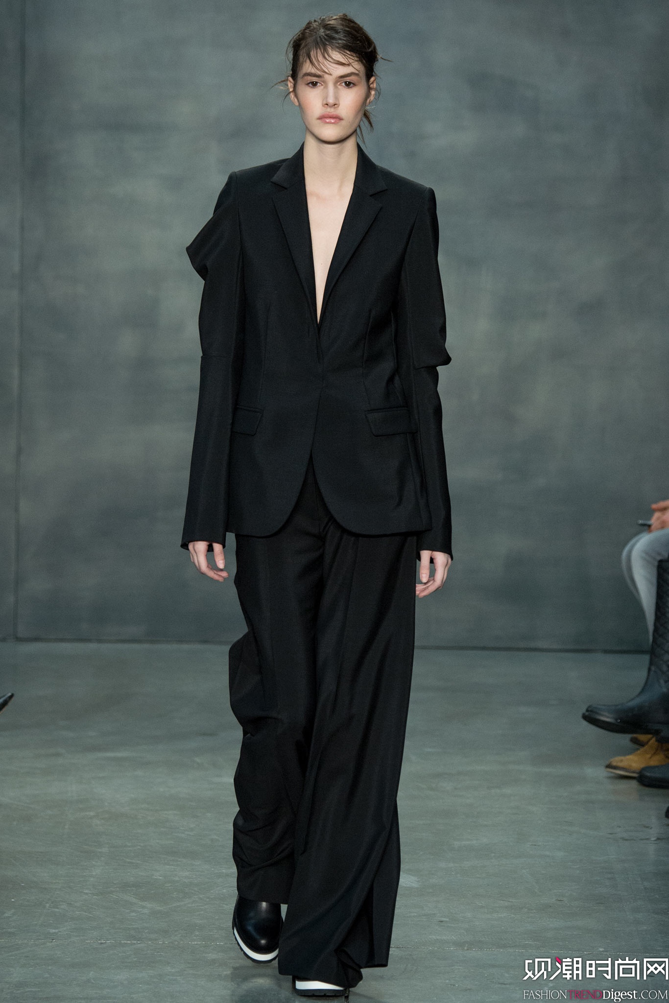 Vera Wang 2015ﶬŮװϵиͼƬ