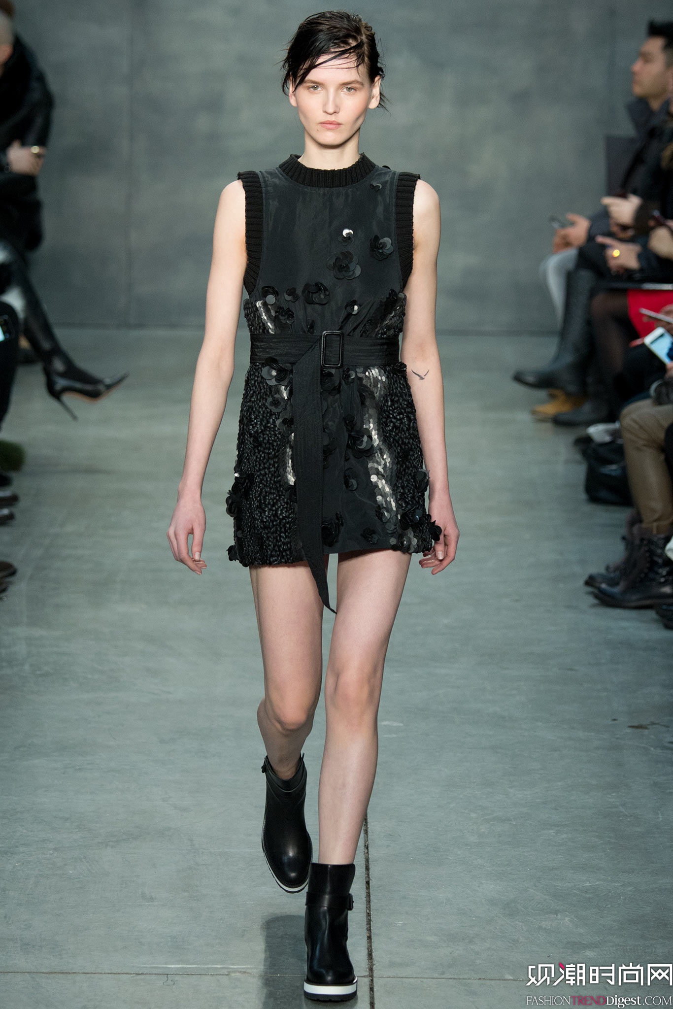 Vera Wang 2015ﶬŮװϵиͼƬ