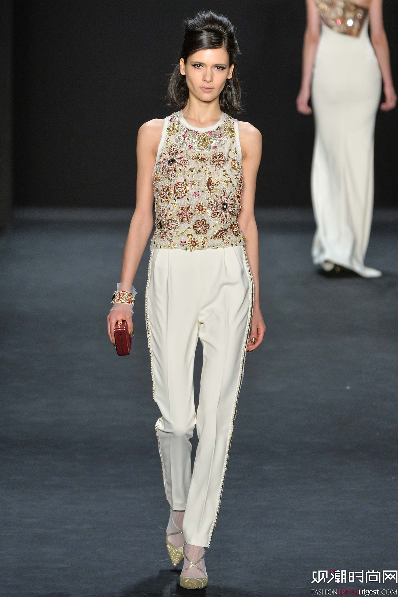 Badgley Mischka 2015ﶬŮװϵиͼƬ