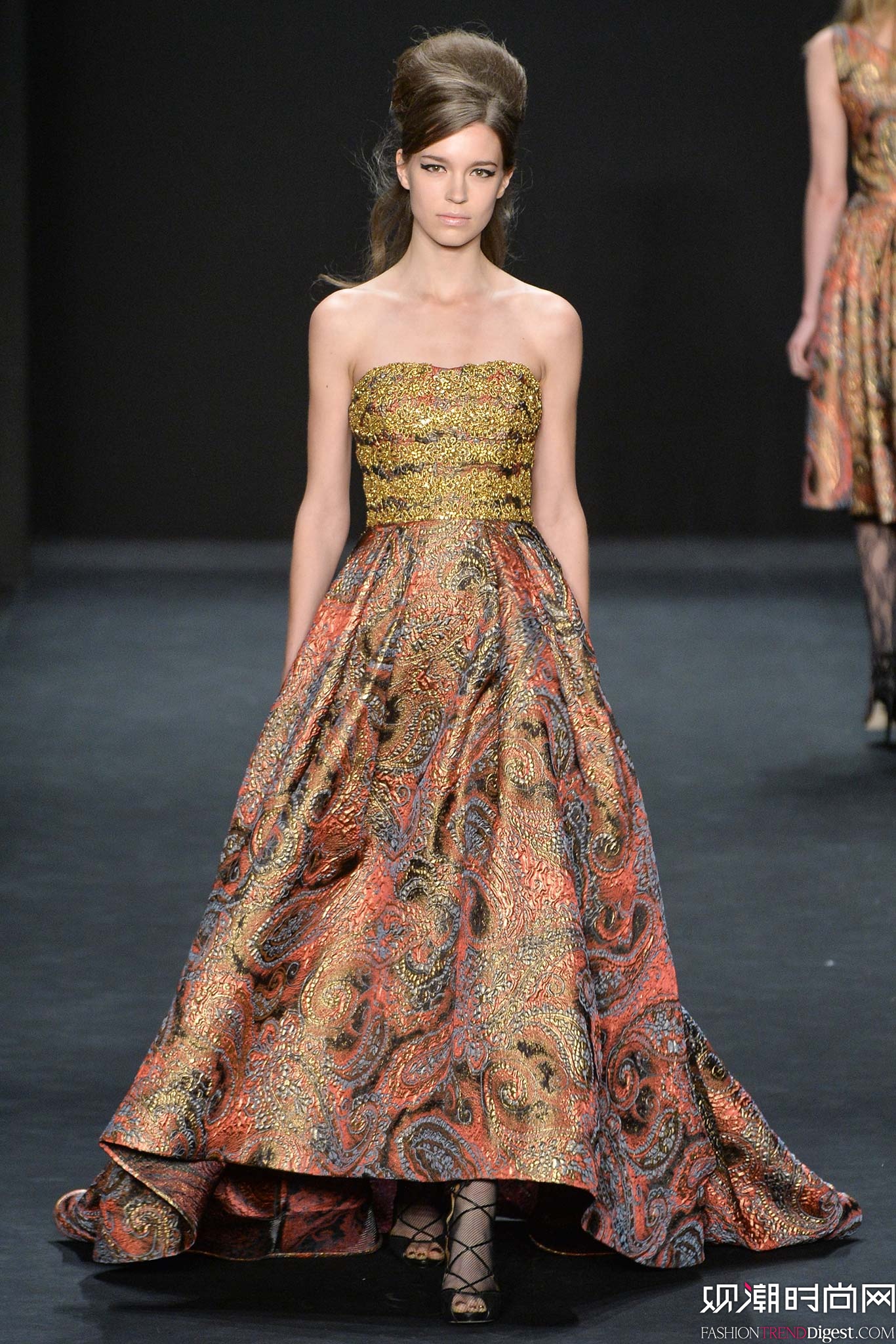 Badgley Mischka 2015ﶬŮװϵиͼƬ