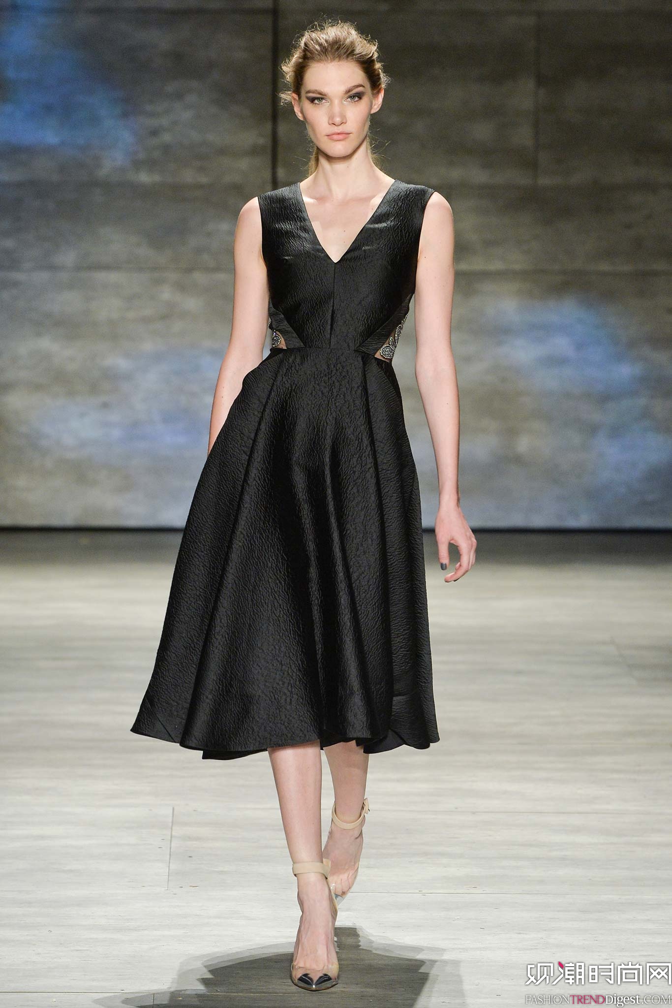 Lela Rose 2015�ﶬŮװϵ�и���ͼƬ