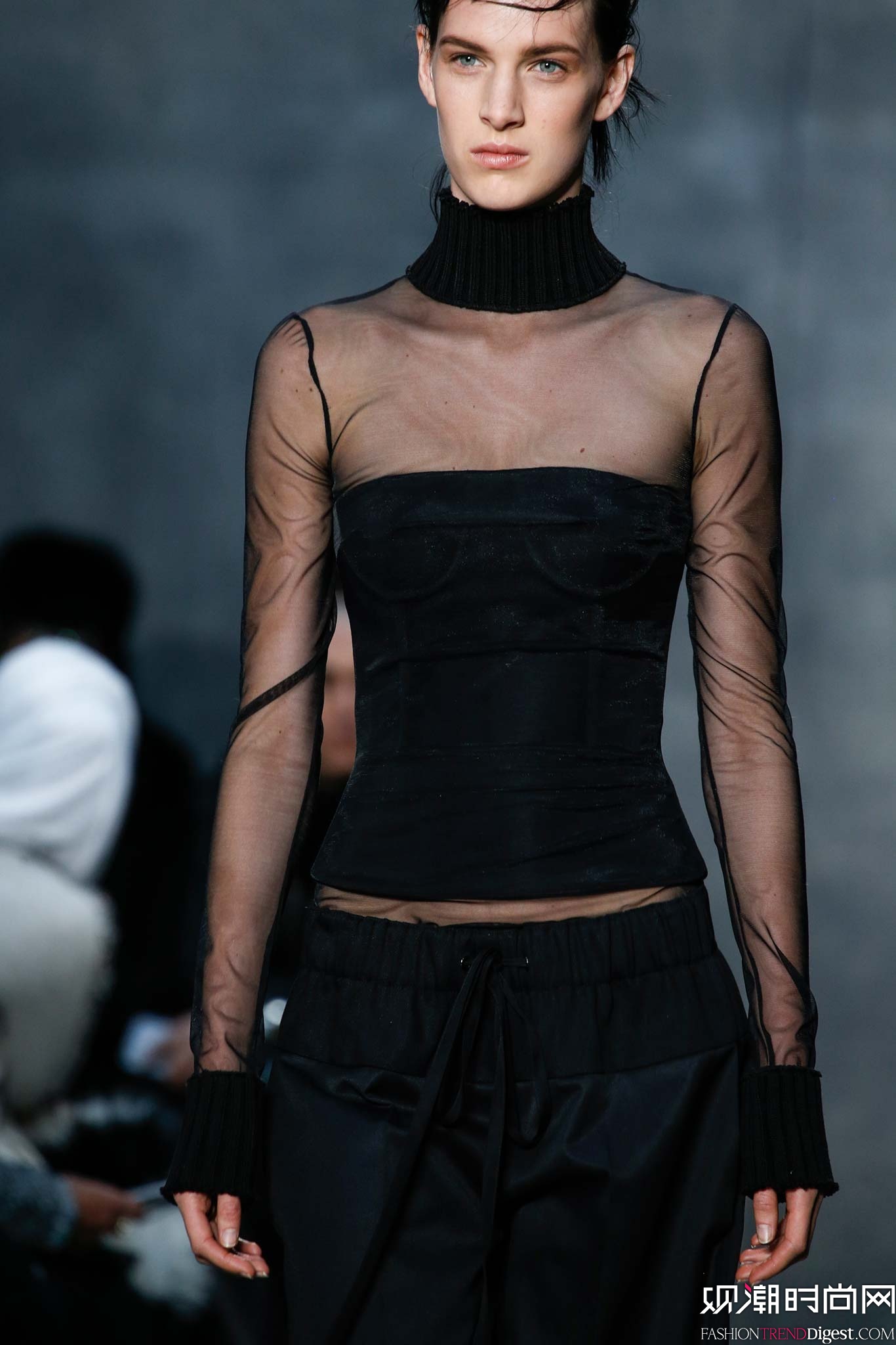 Vera Wang 2015ﶬŮװϵиͼƬ