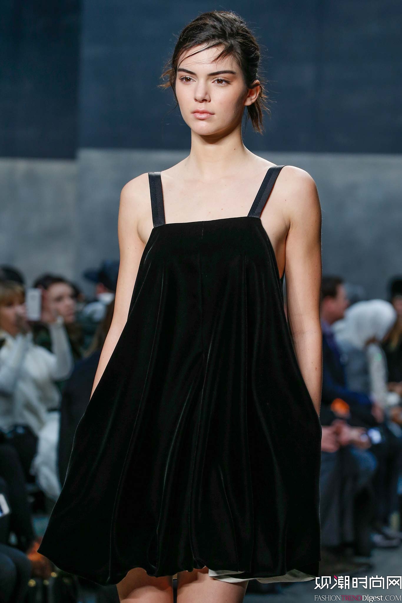 Vera Wang 2015ﶬŮװϵиͼƬ