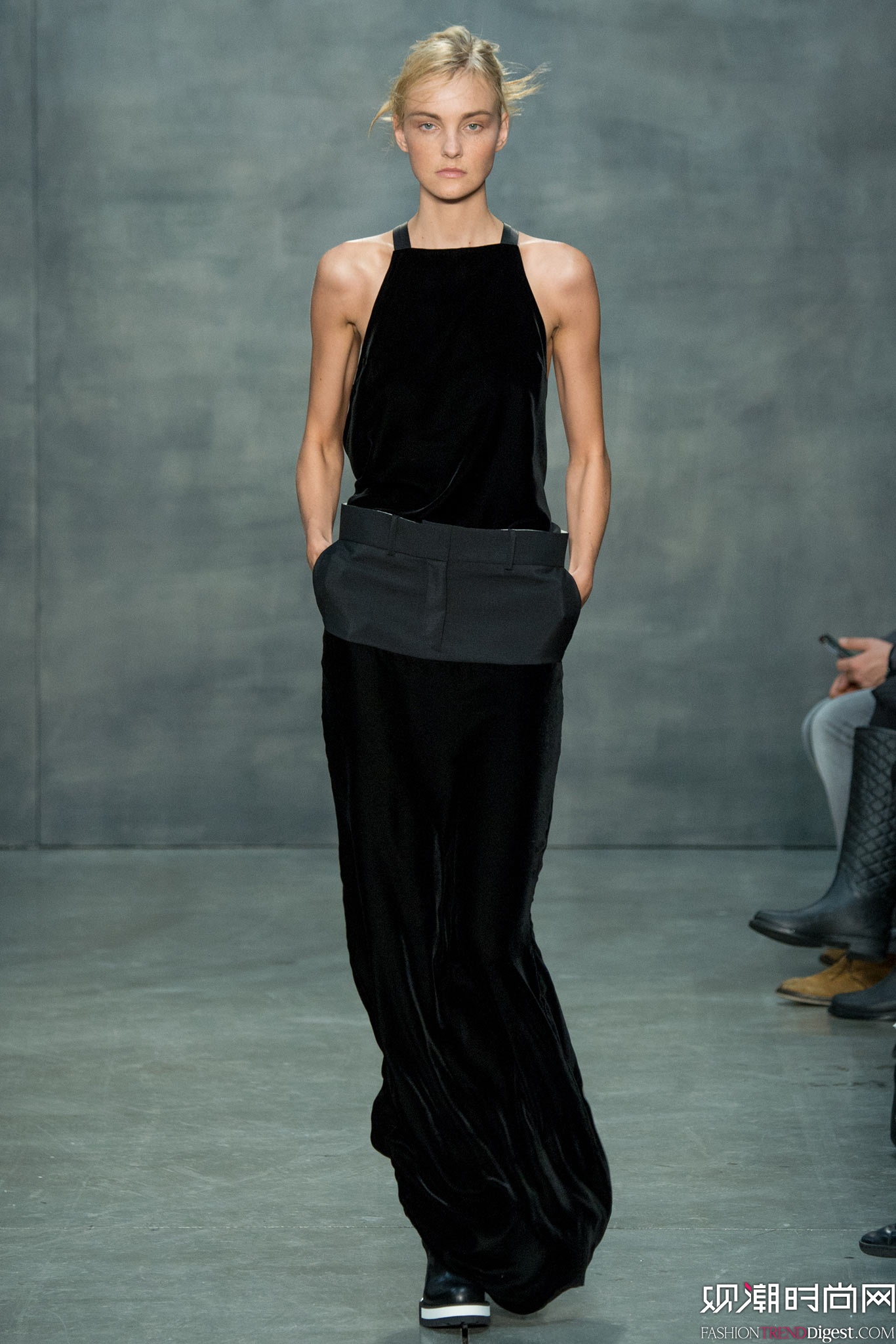 Vera Wang 2015�ﶬŮװϵ�и���ͼƬ