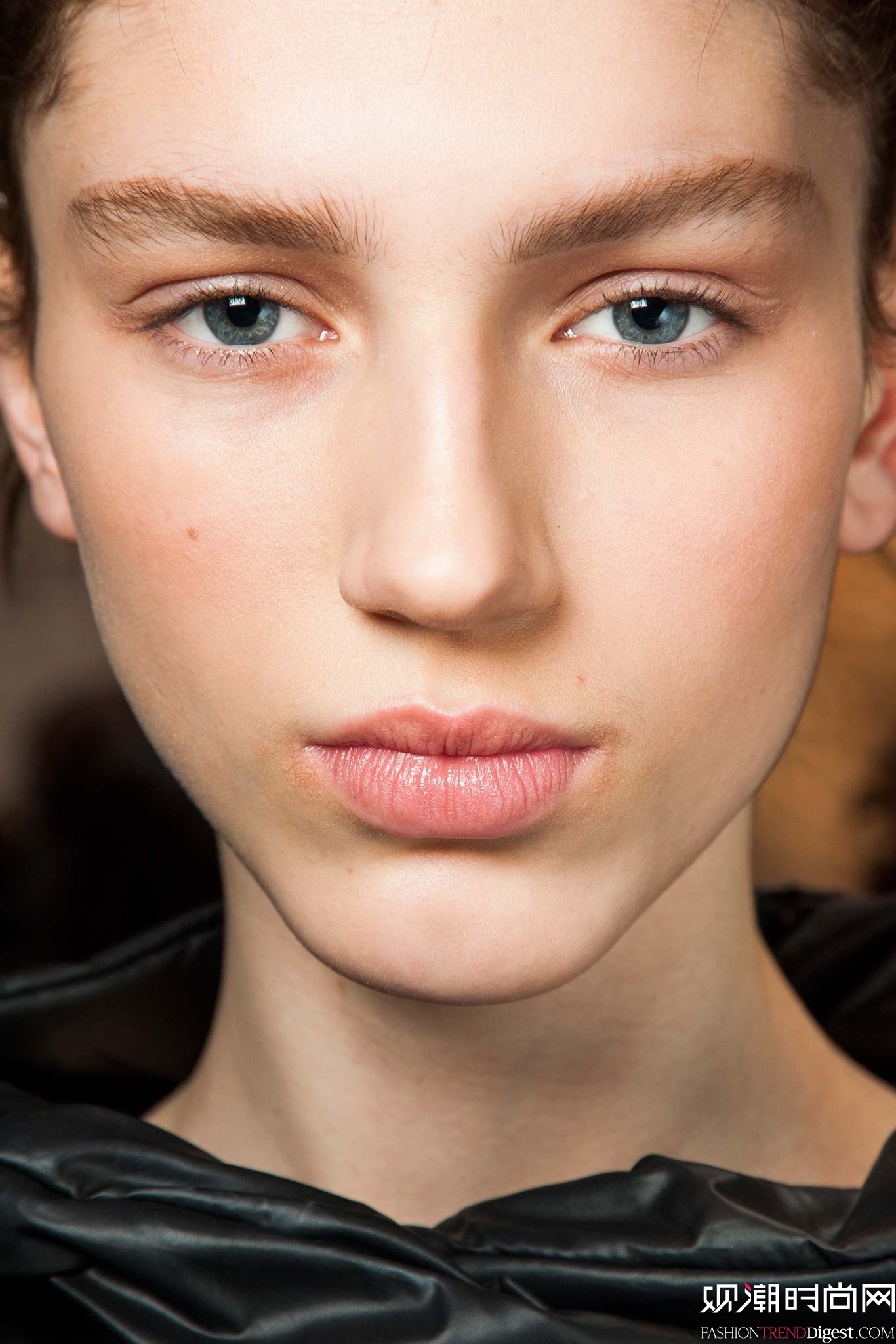 Vera Wang 2015�ﶬŮװϵ�и���ͼƬ