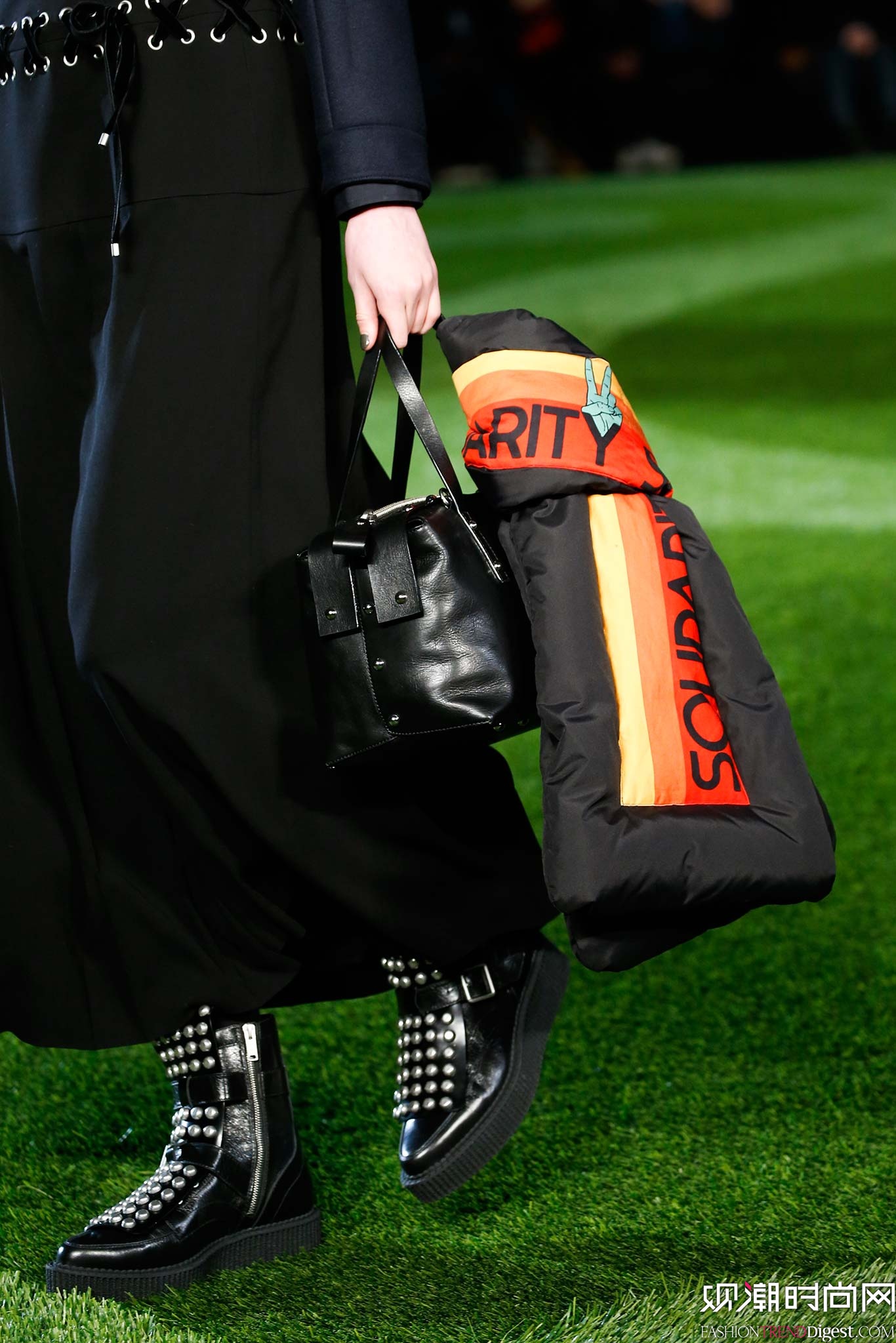 Marc by Marc Jacobs 2015ﶬŮbϵиDƬ