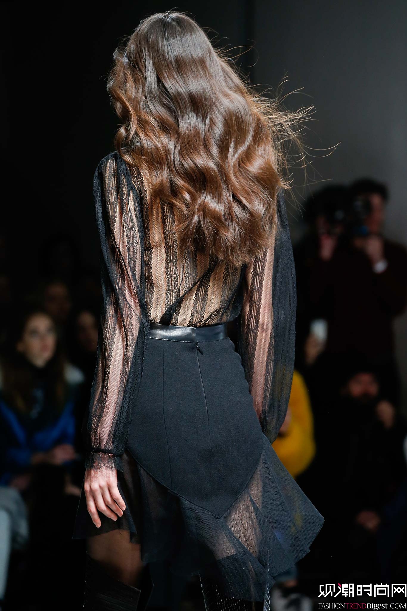 Rodarte 2015�ﶬŮװϵ�и���ͼƬ