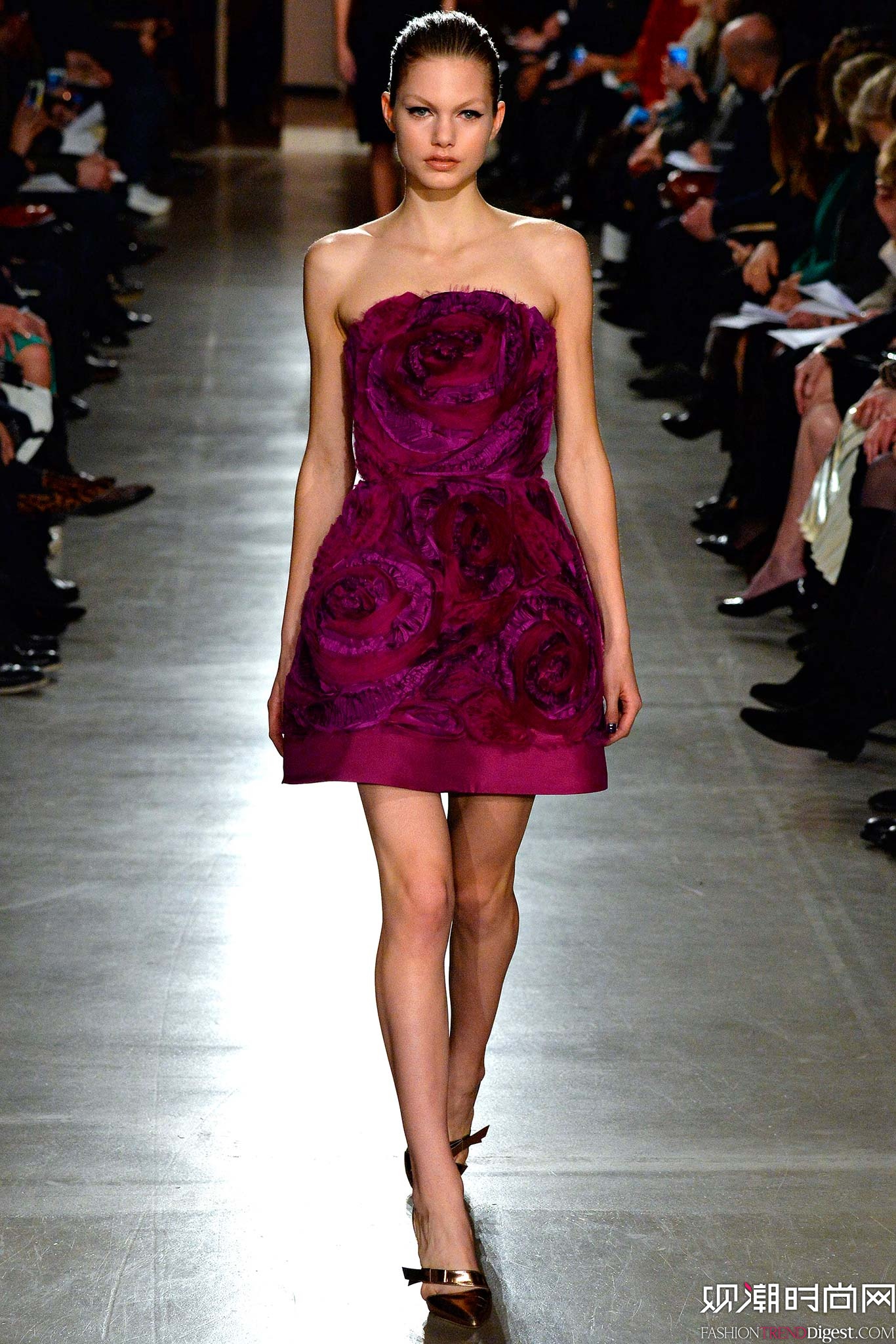 Oscar de la Renta 2015ﶬŮװϵиͼƬ