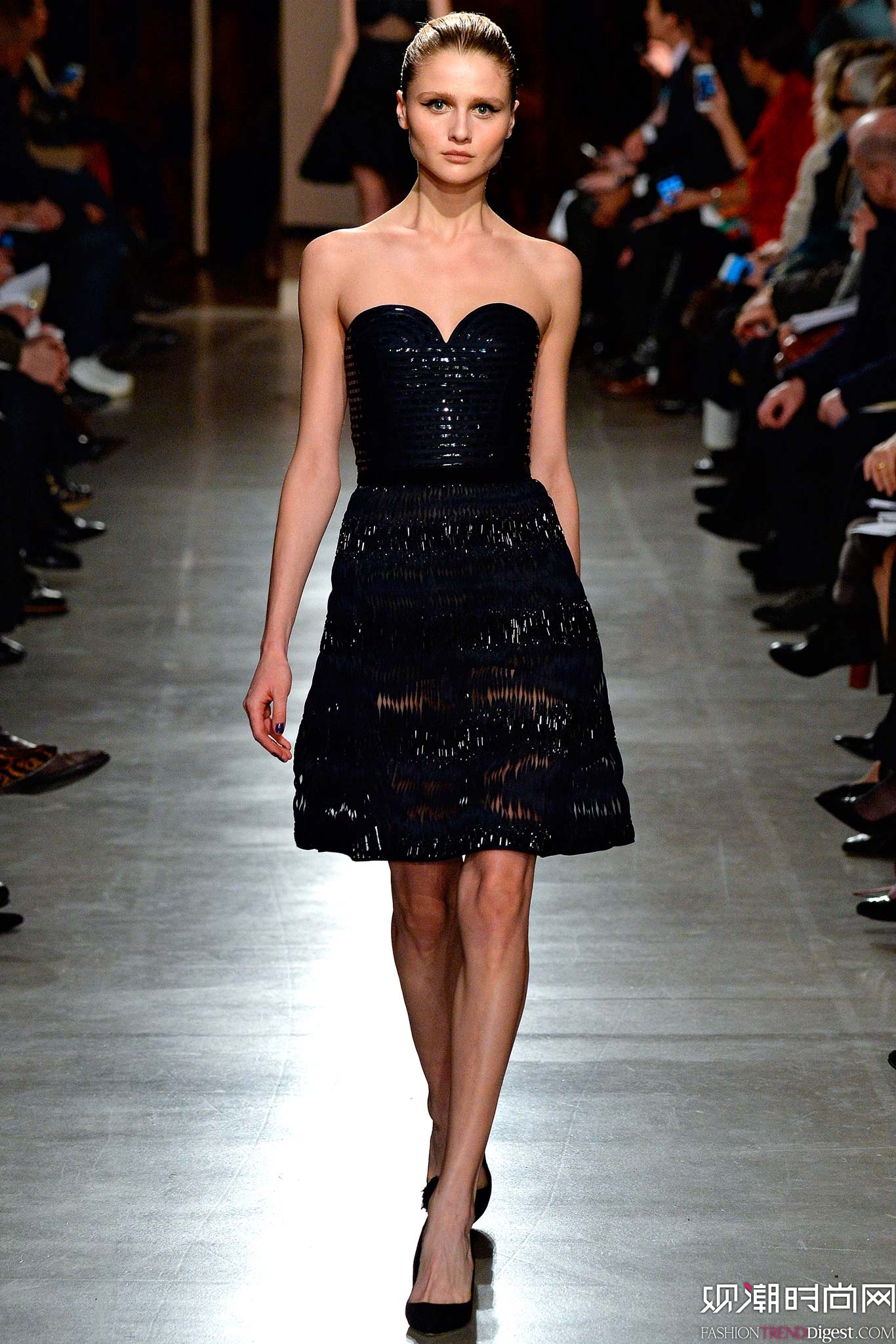 Oscar de la Renta 2015ﶬŮװϵиͼƬ