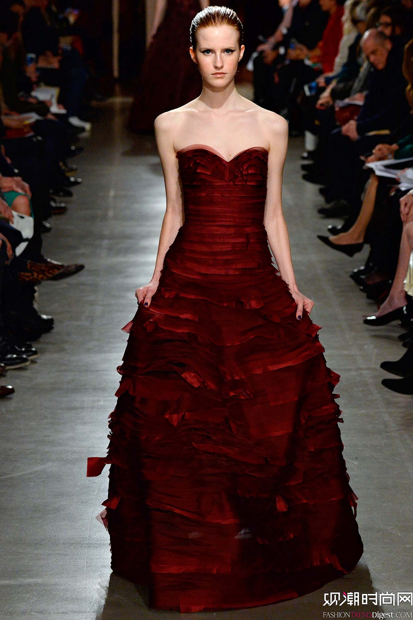 Oscar de la Renta 2015ﶬŮװϵиͼƬ