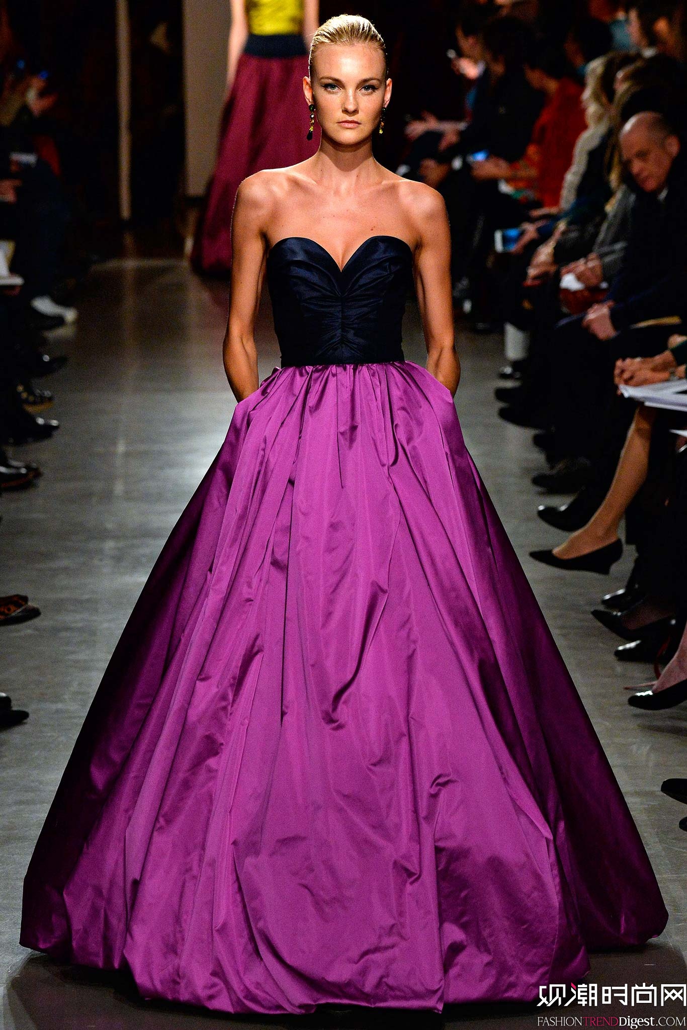 Oscar de la Renta 2015ﶬŮװϵиͼƬ