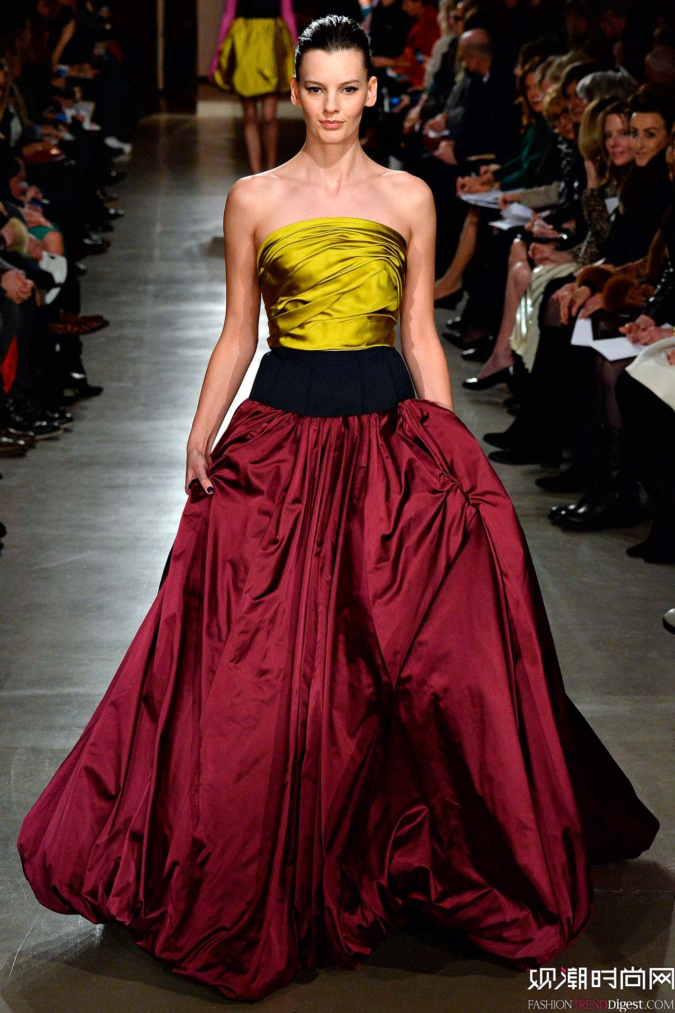 Oscar de la Renta 2015ﶬŮװϵиͼƬ