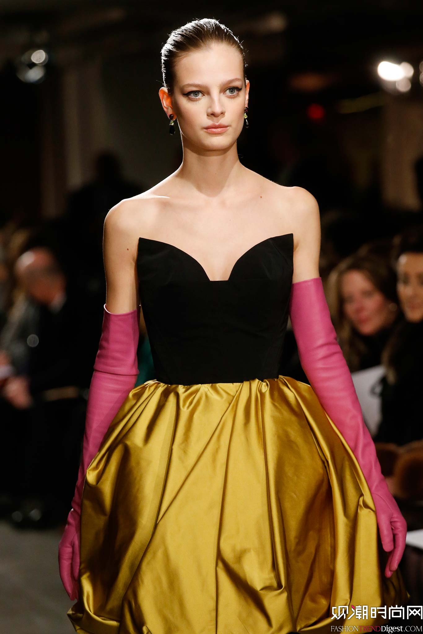 Oscar de la Renta 2015ﶬŮװϵиͼƬ