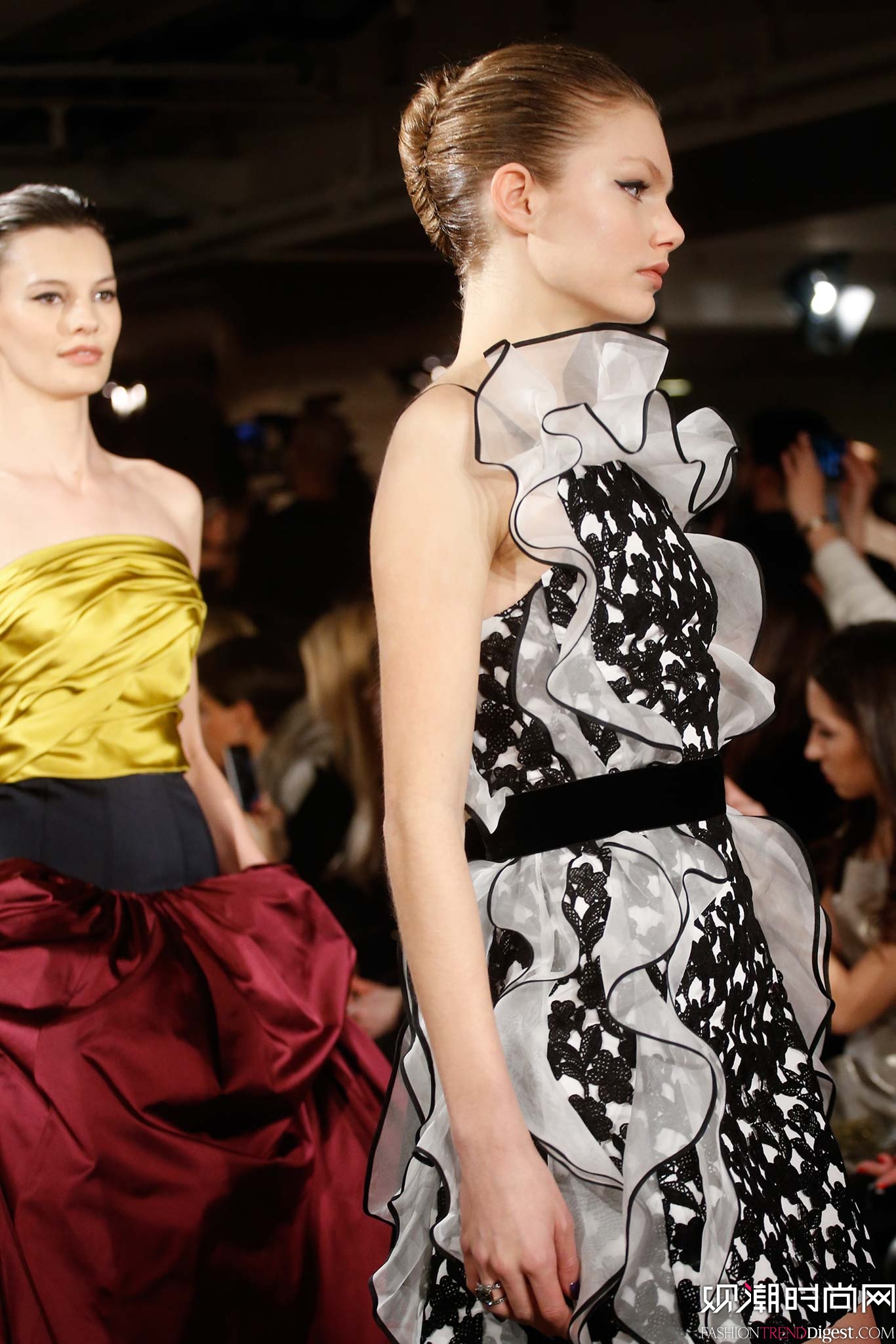 Oscar de la Renta 2015ﶬŮװϵиͼƬ