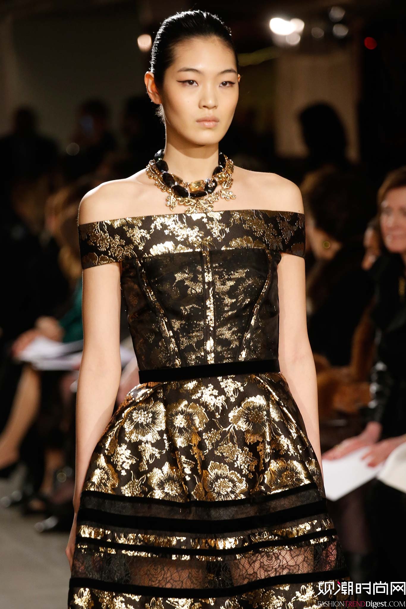 Oscar de la Renta 2015ﶬŮװϵиͼƬ