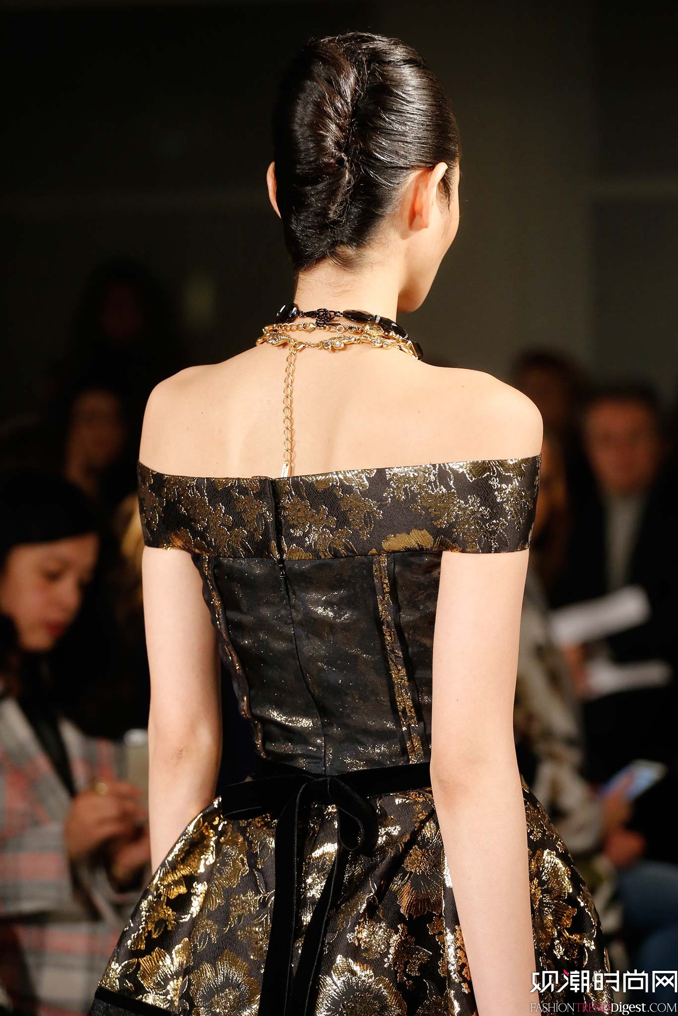 Oscar de la Renta 2015ﶬŮbϵиDƬ