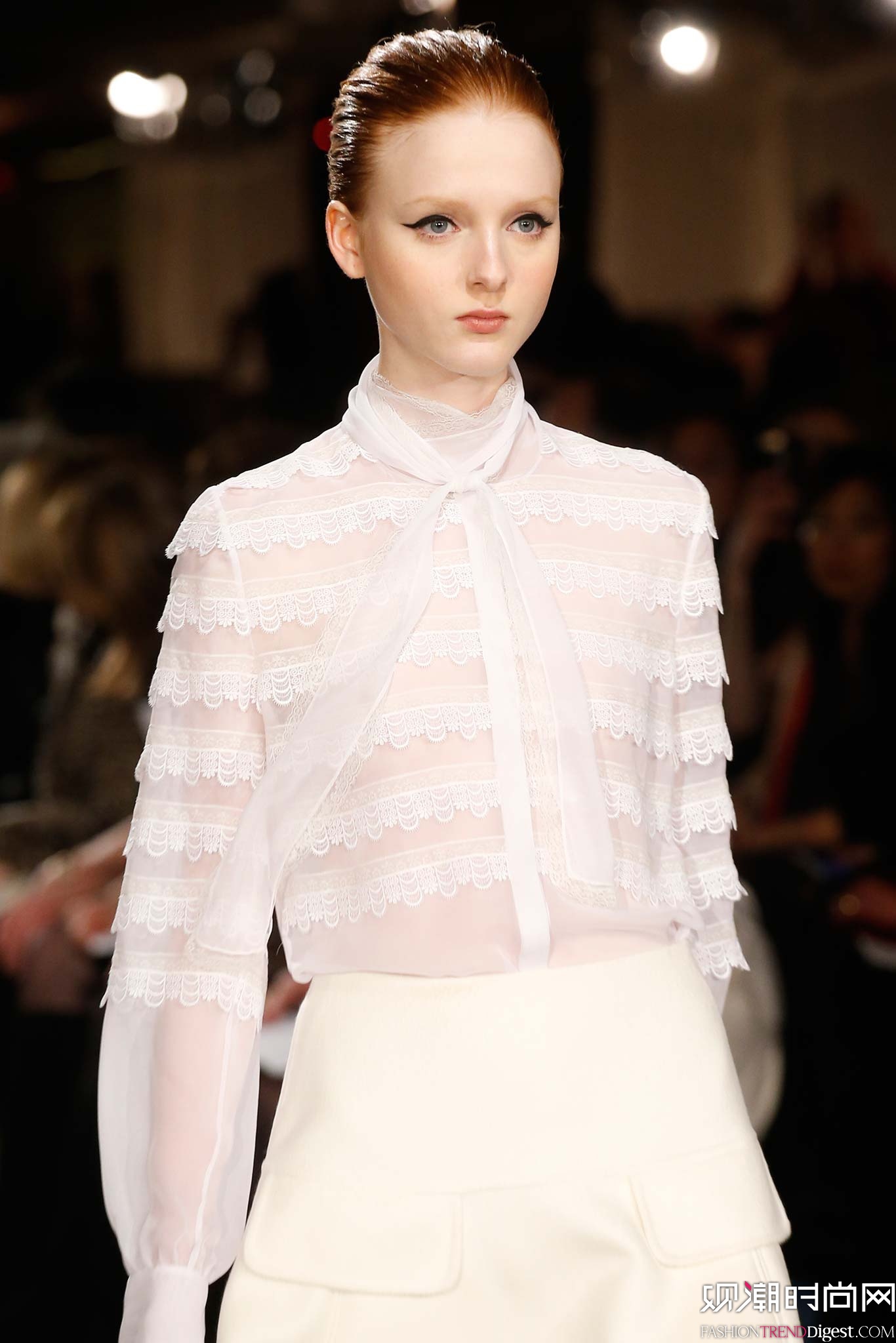 Oscar de la Renta 2015ﶬŮװϵиͼƬ