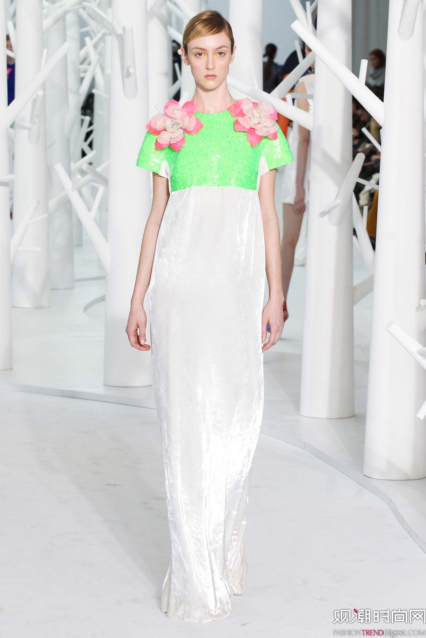 Delpozo 2015ﶬŮװϵиͼƬ