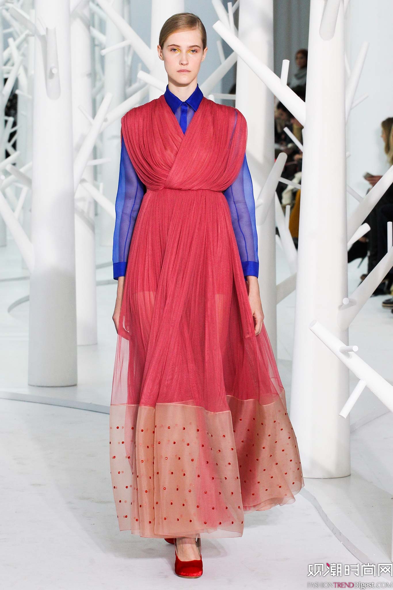 Delpozo 2015ﶬŮװϵиͼƬ