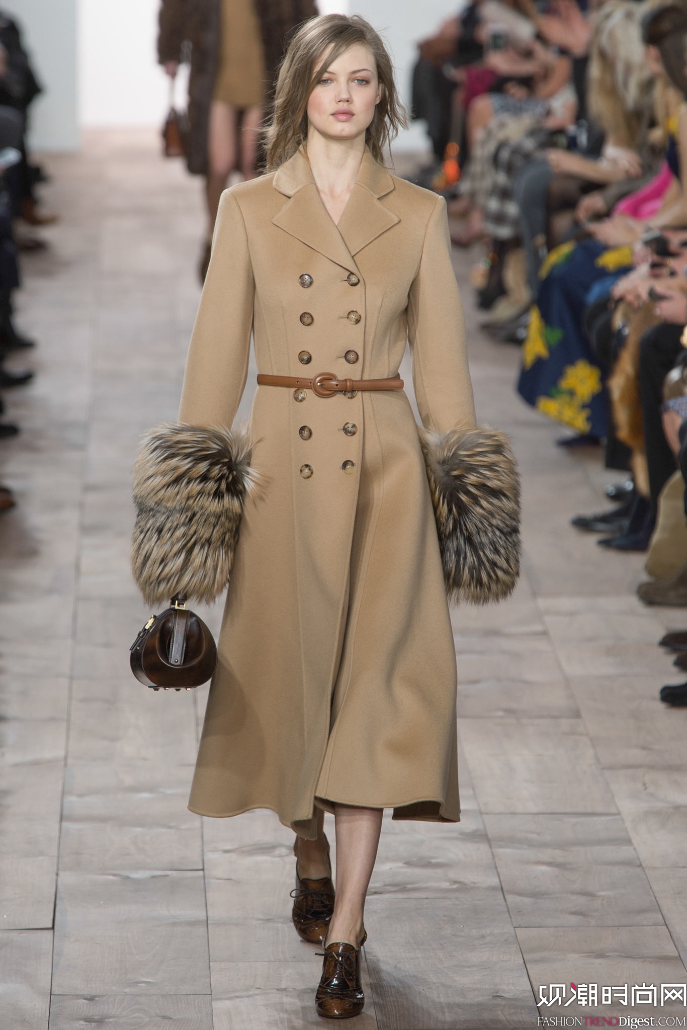 Michael Kors 2015�ﶬŮװϵ�и���ͼƬ