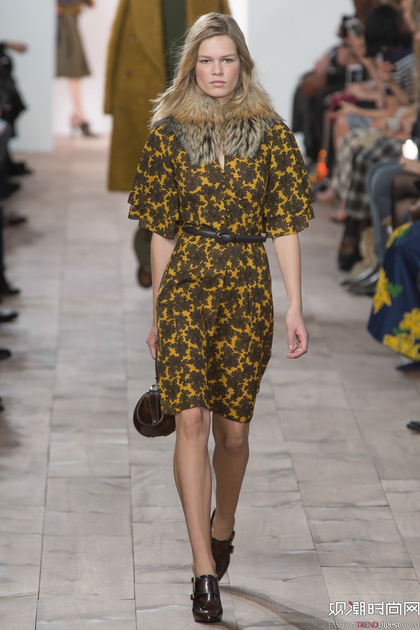 Michael Kors 2015�ﶬŮװϵ�и���ͼƬ